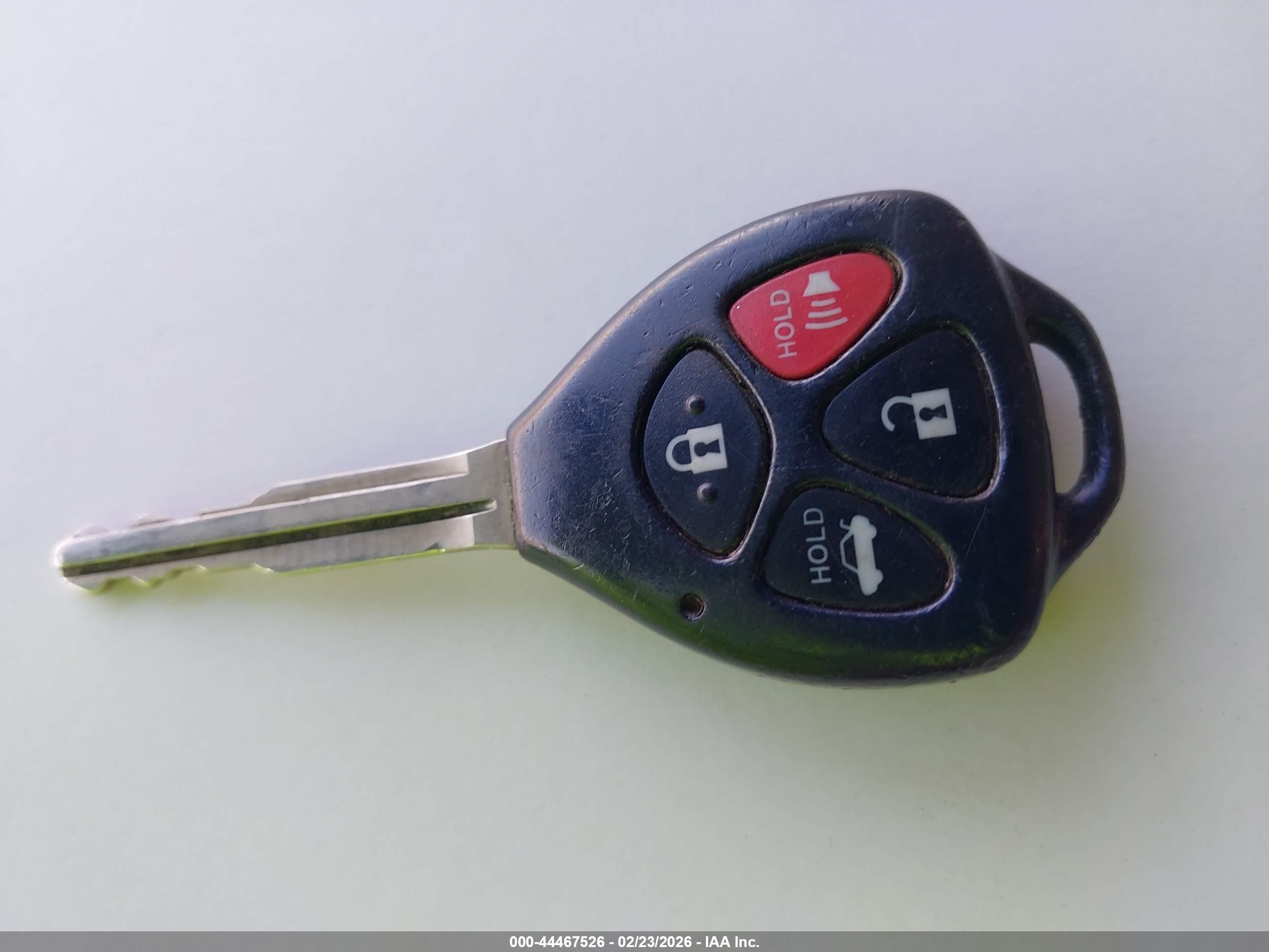 TOYOTA CAMRY image 11