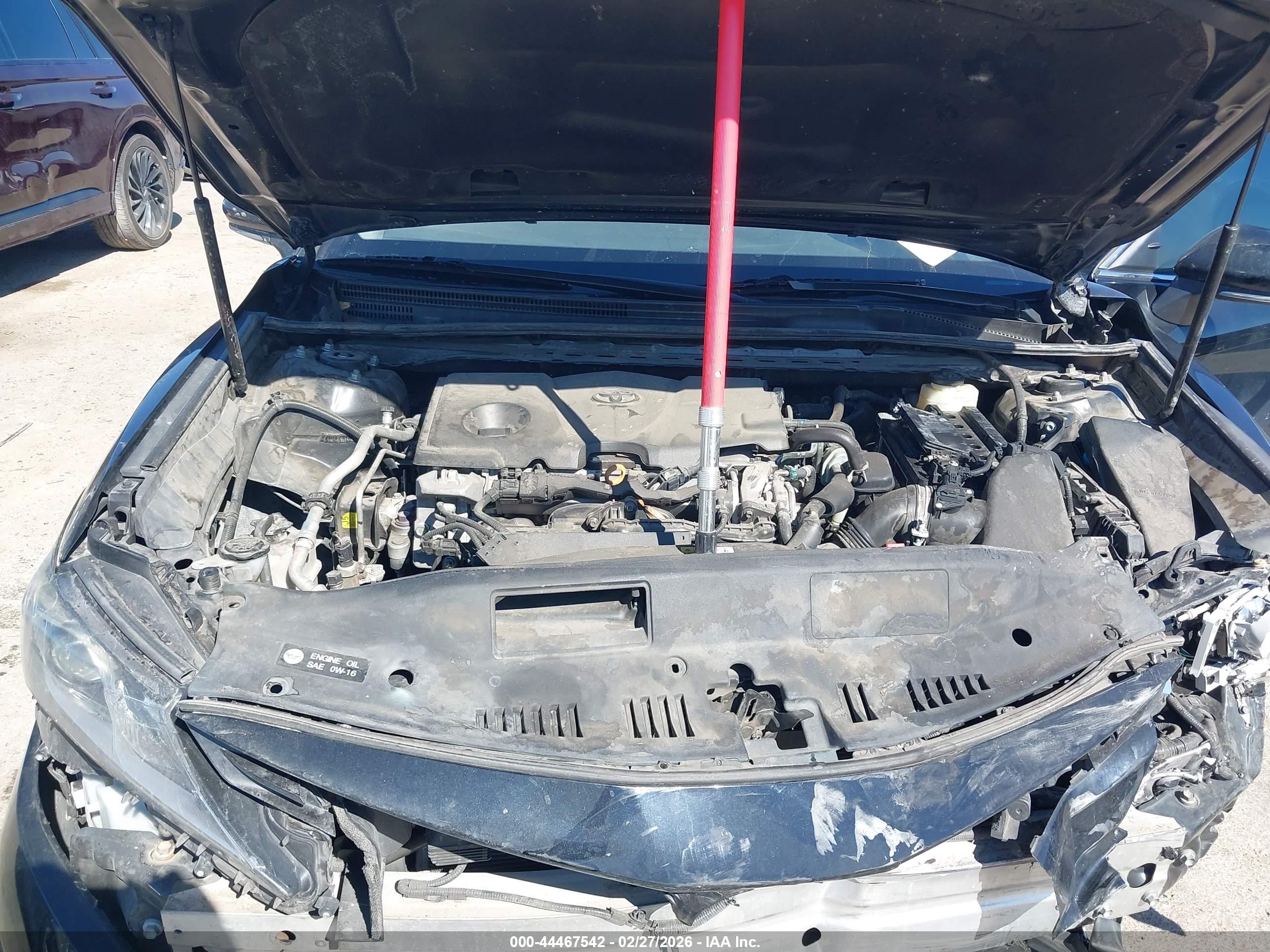 TOYOTA CAMRY image 10