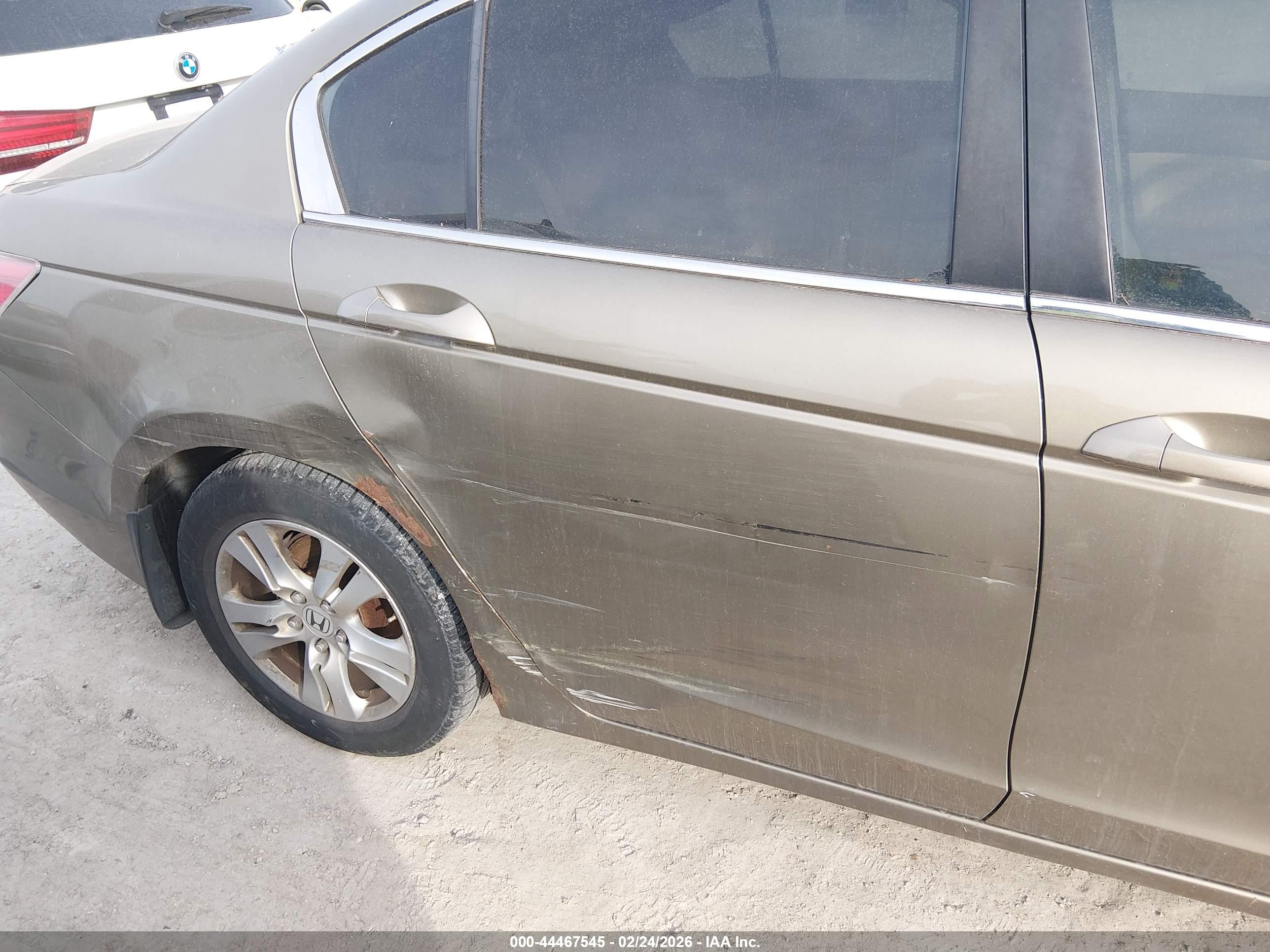 HONDA ACCORD image 6