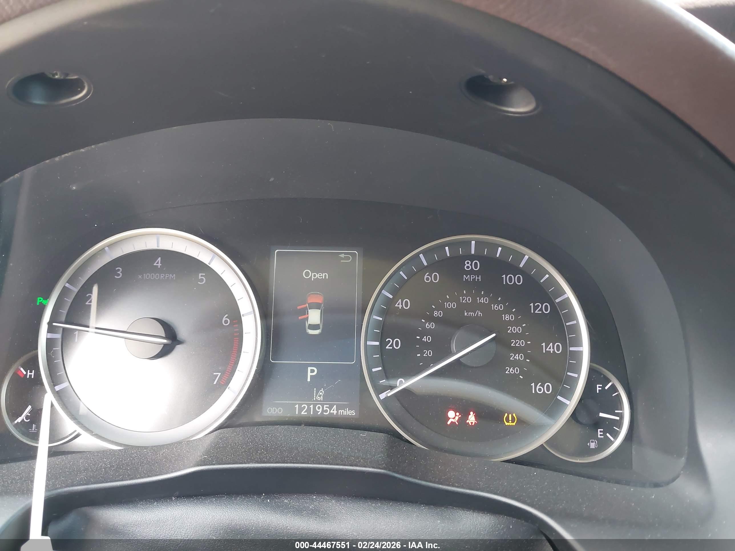 LEXUS ES image 7