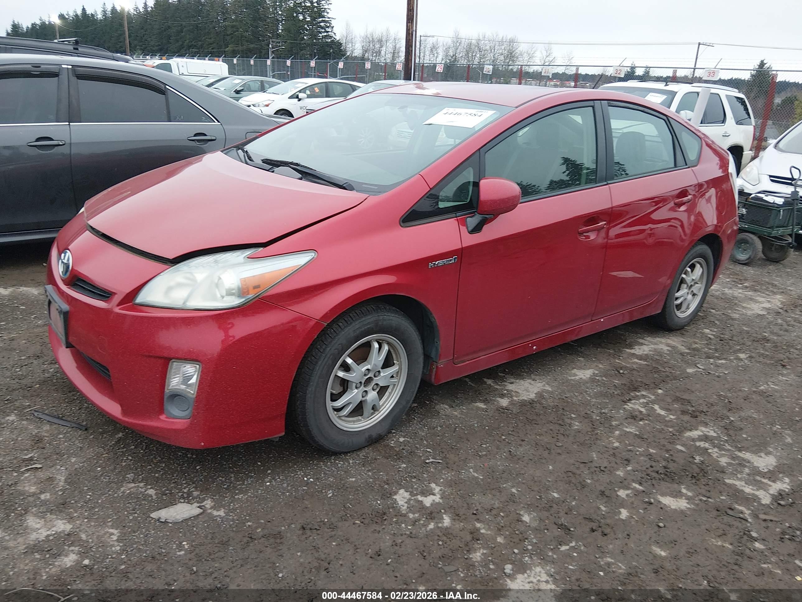 TOYOTA PRIUS image 2