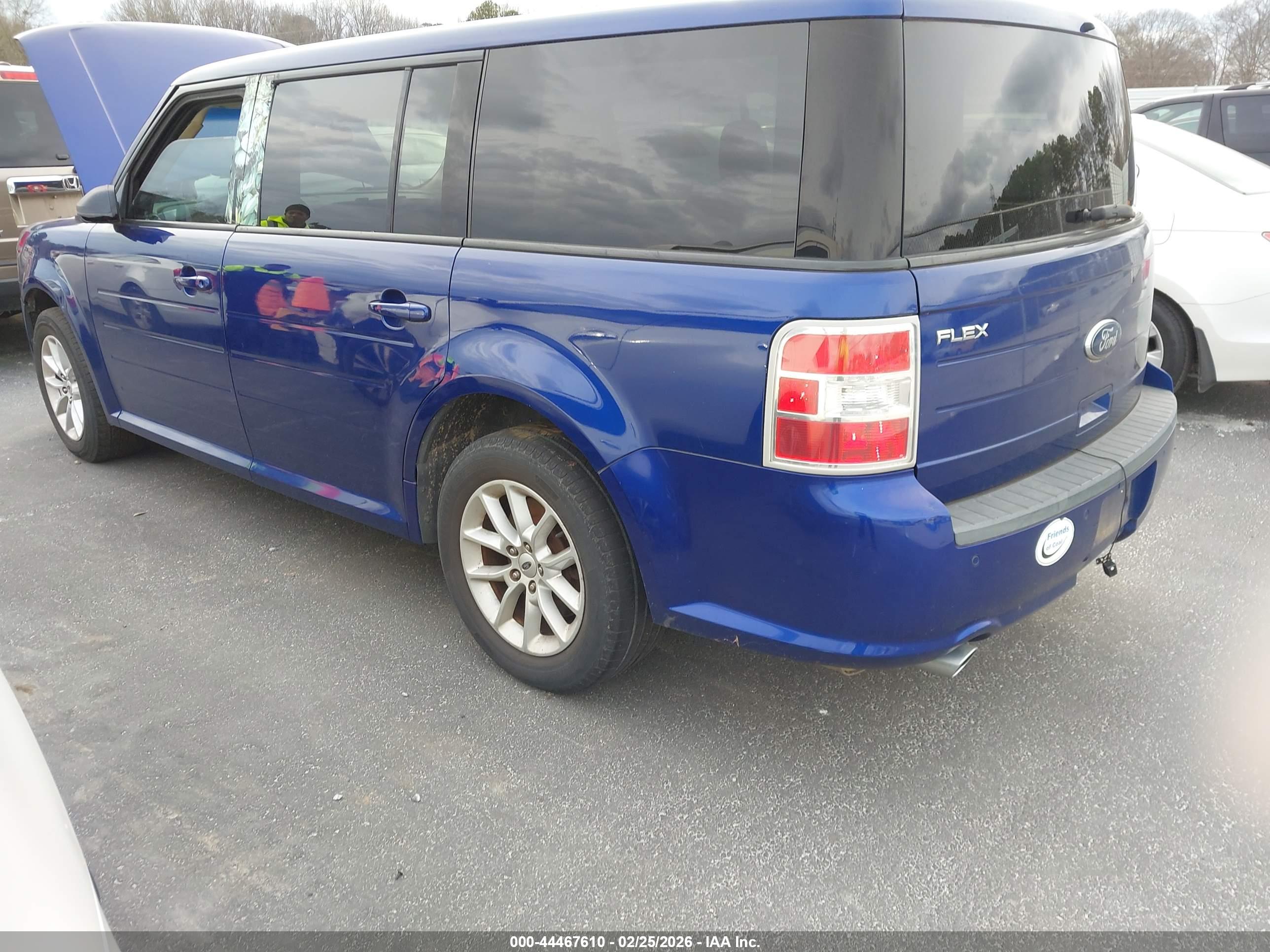 FORD FLEX image 3