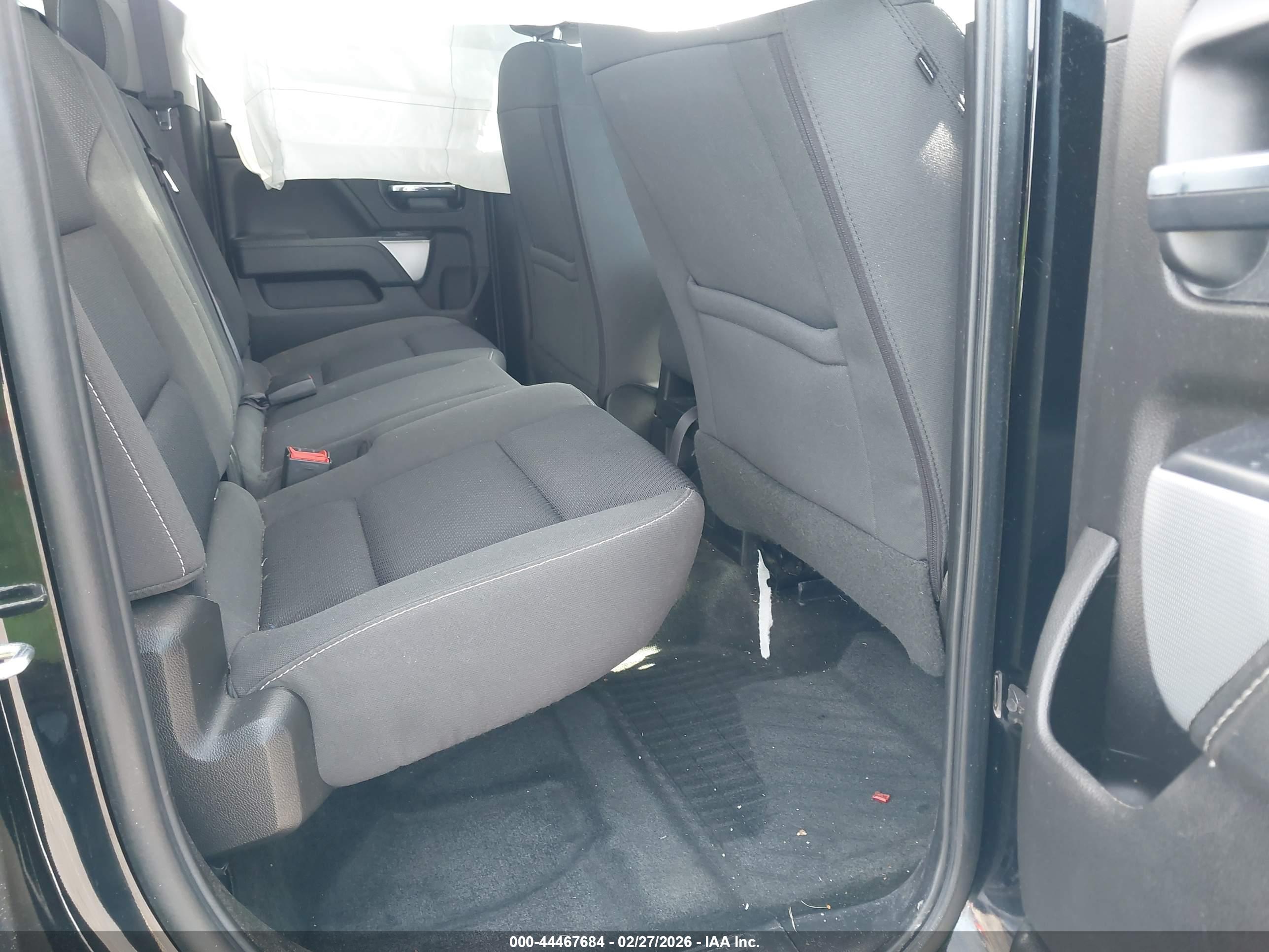 CHEVROLET SILVERADO image 8