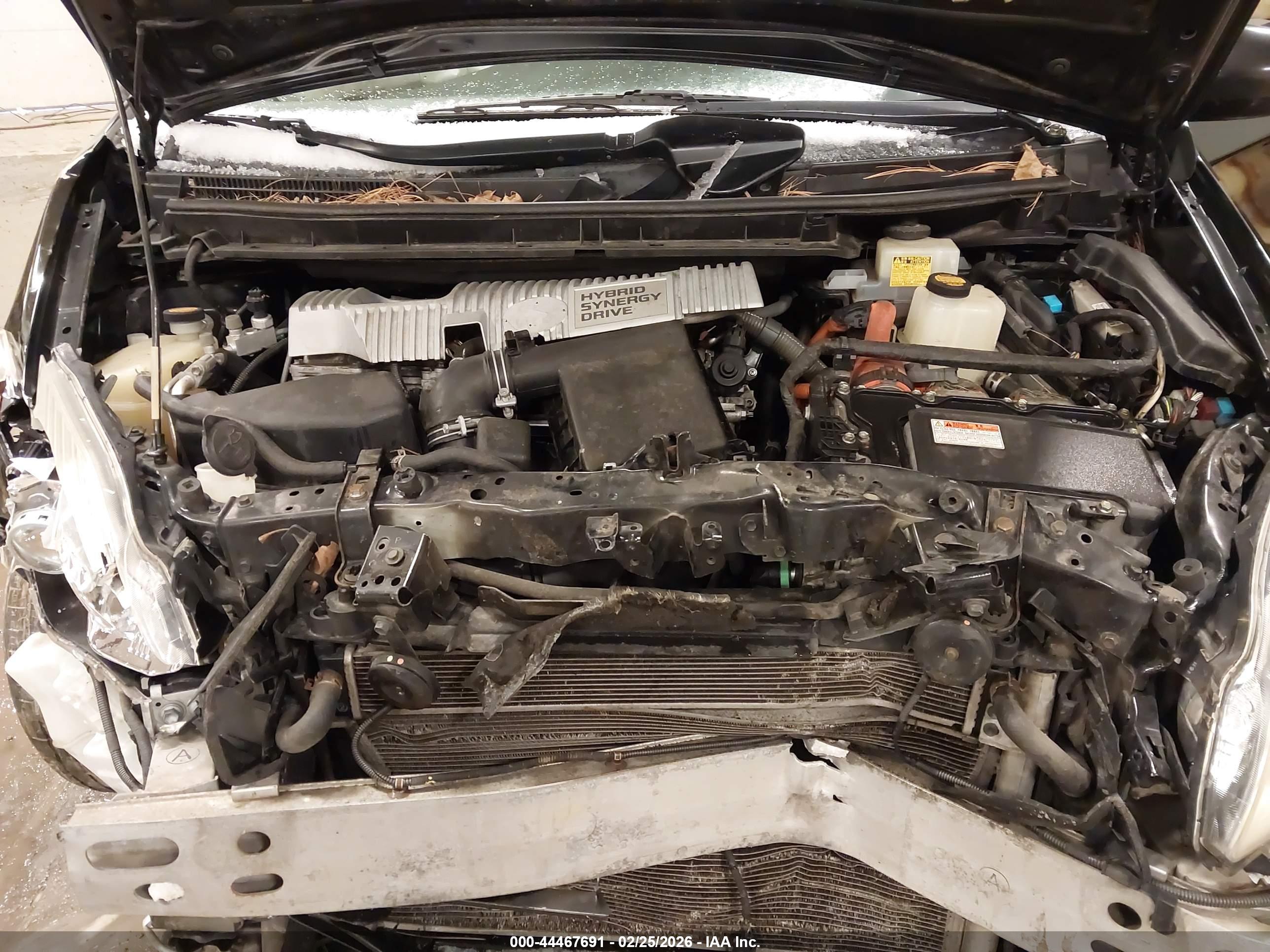 TOYOTA PRIUS image 10