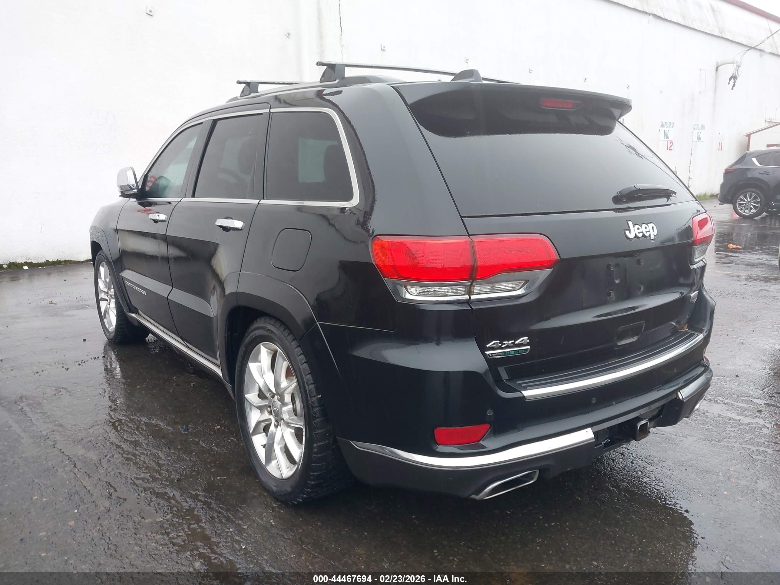 JEEP GRAND image 3