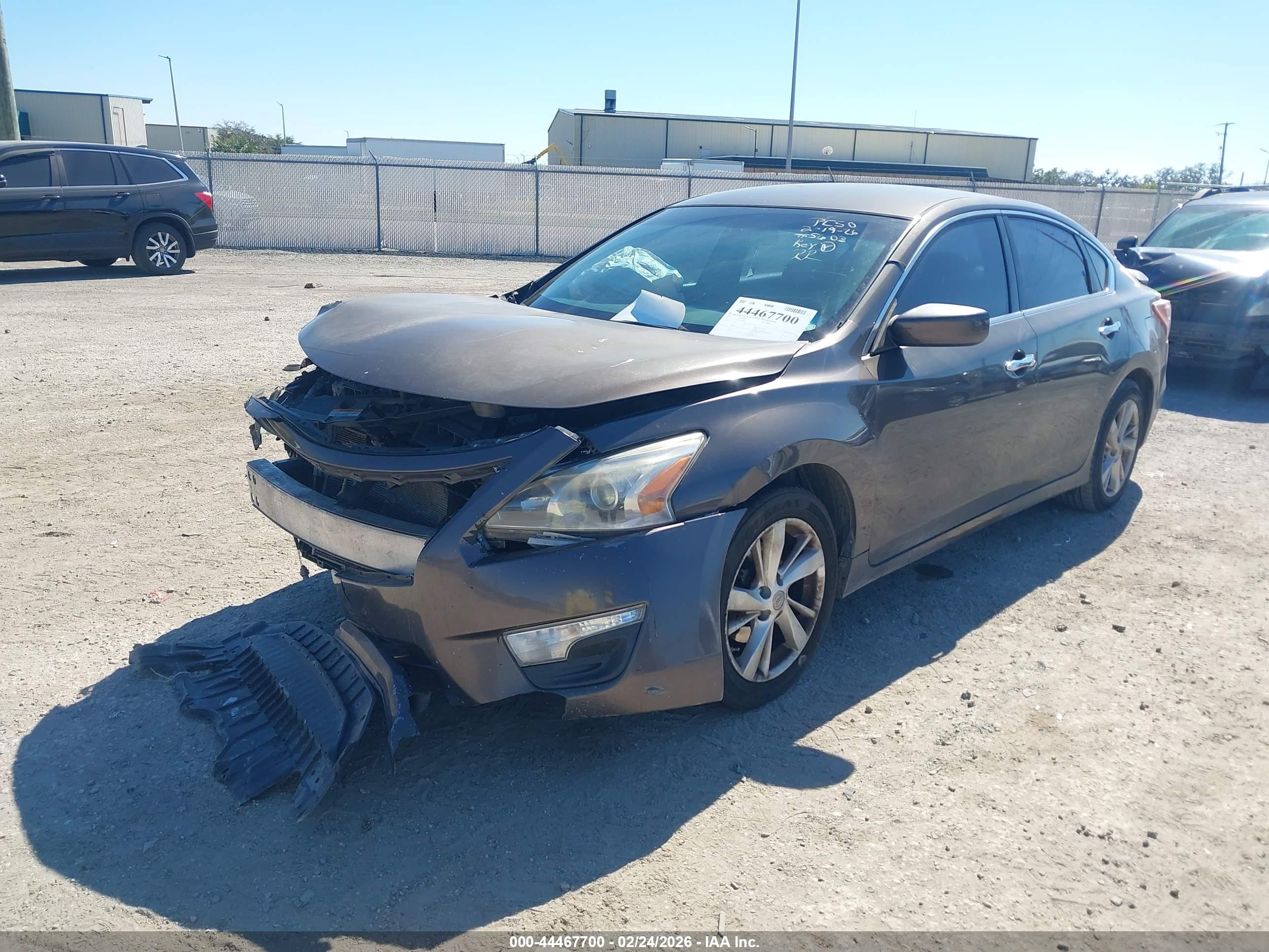 NISSAN ALTIMA image 2