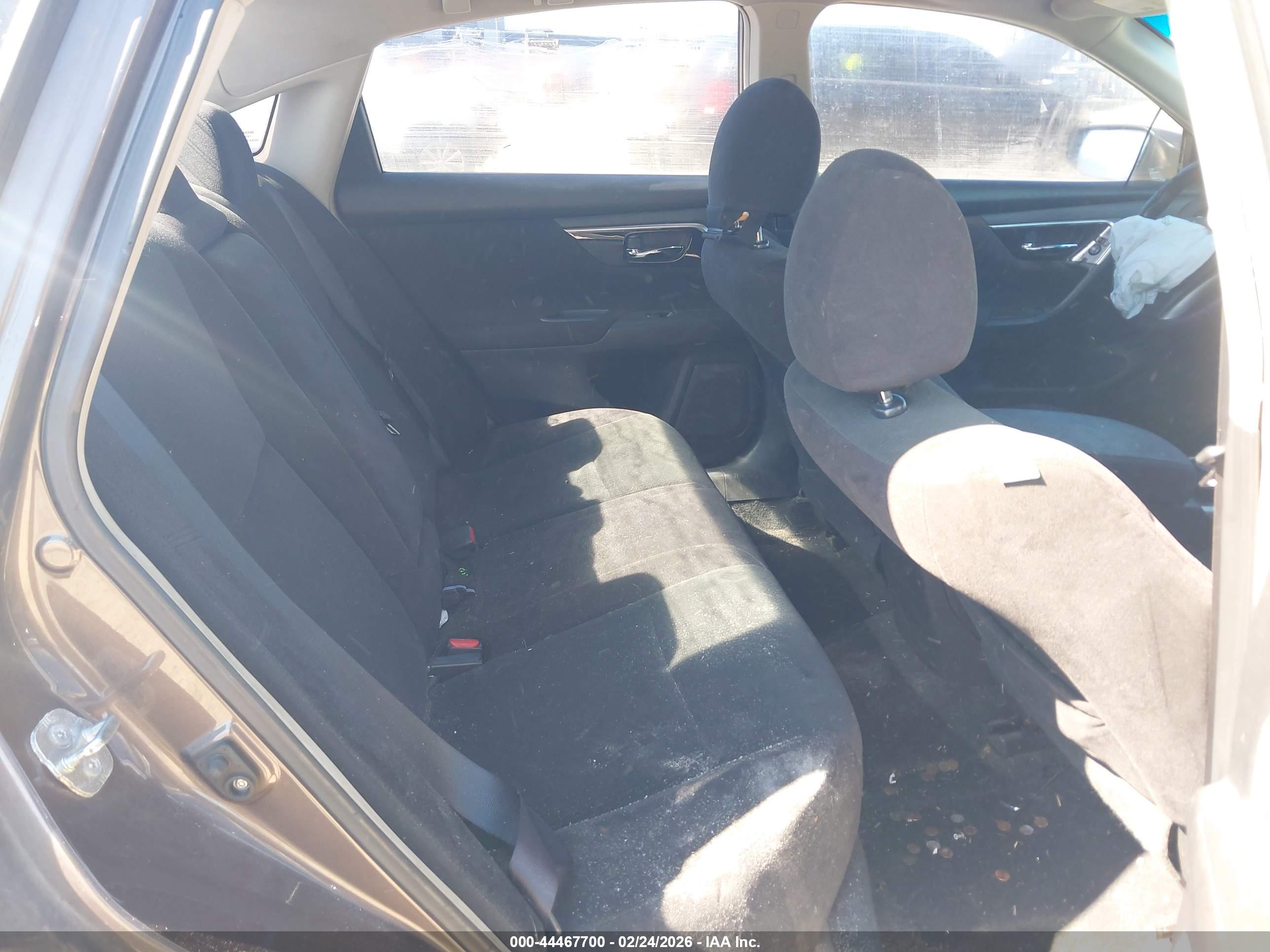 NISSAN ALTIMA image 8