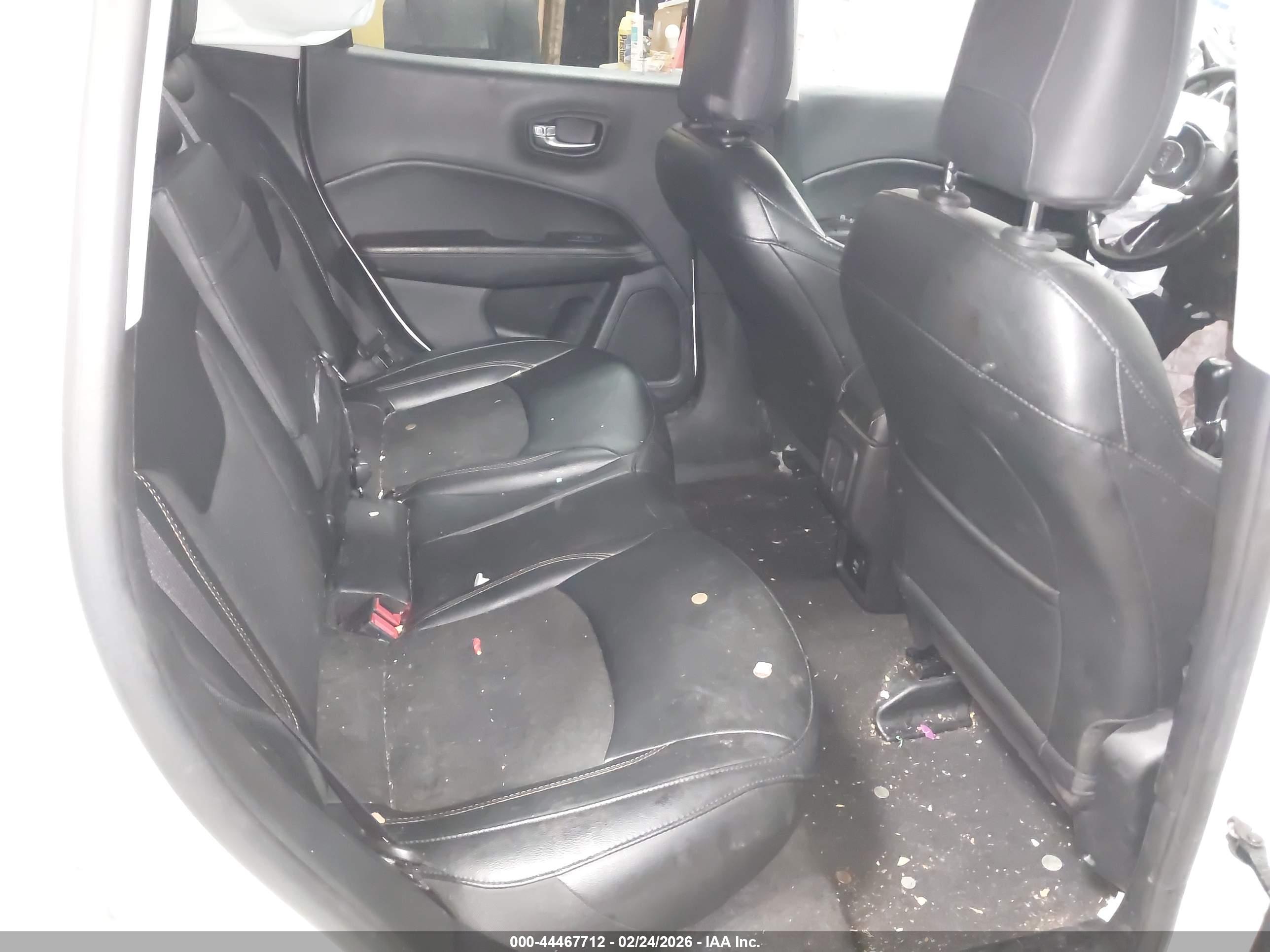 JEEP COMPASS image 8