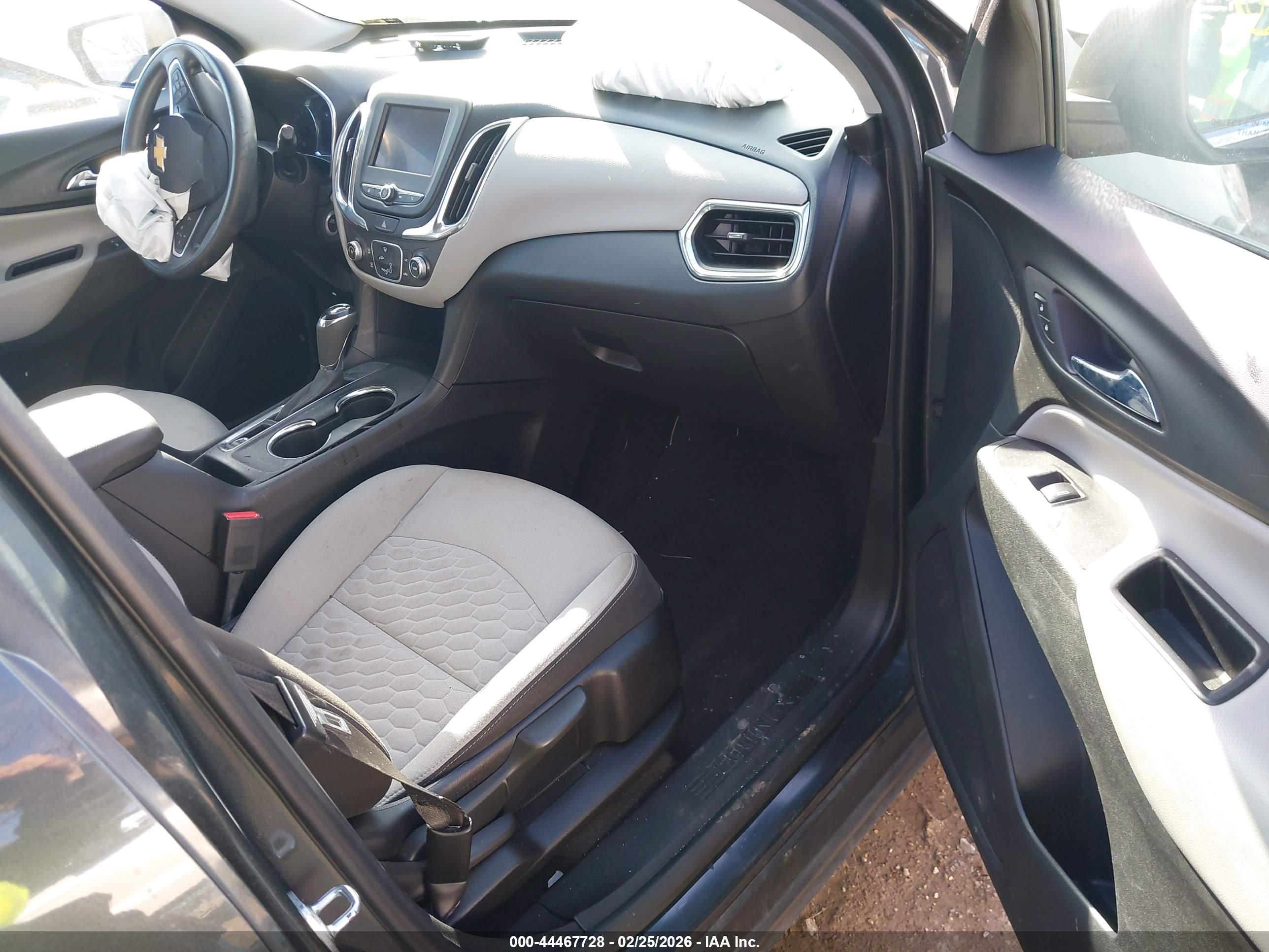 CHEVROLET EQUINOX image 5