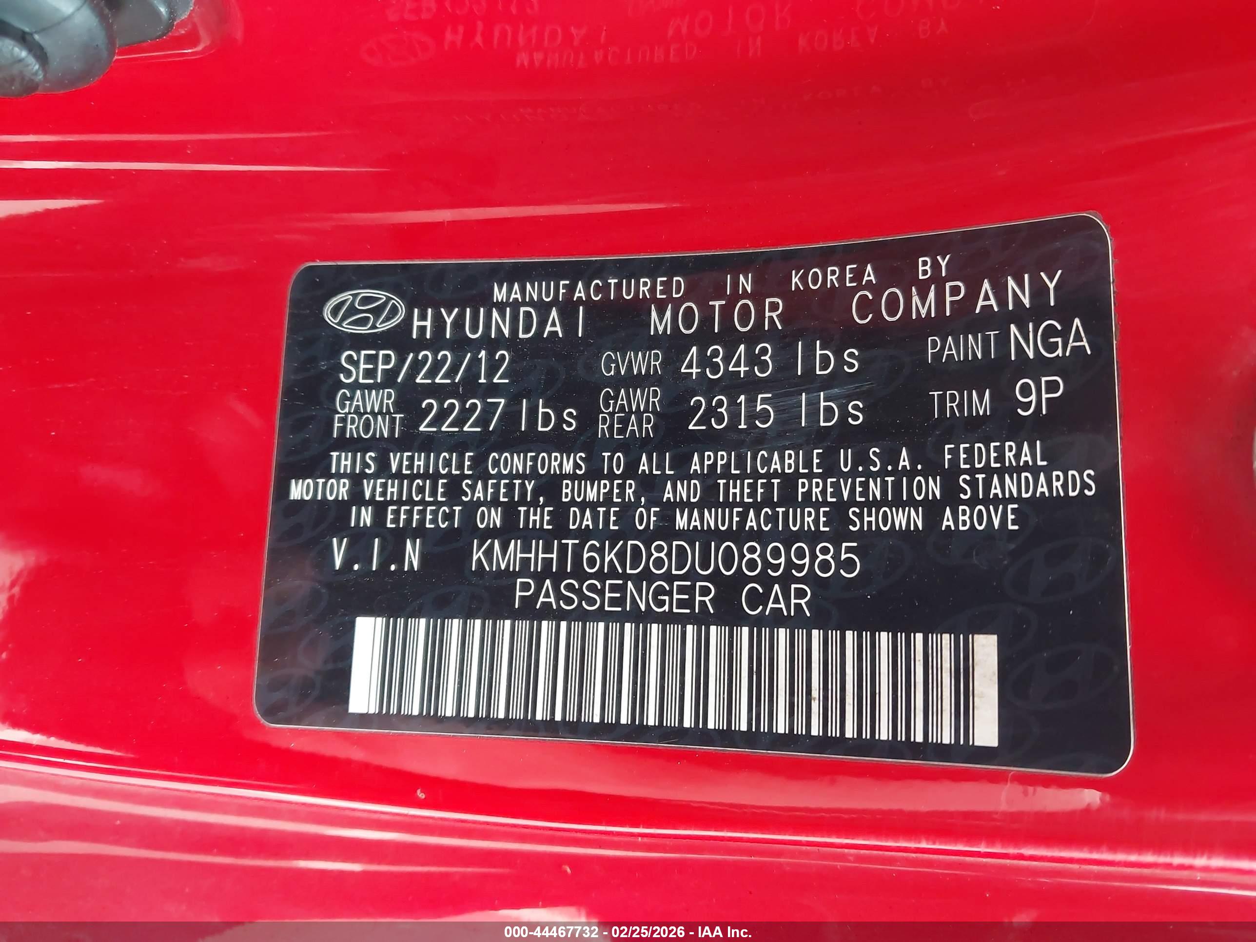 HYUNDAI GENESIS image 9