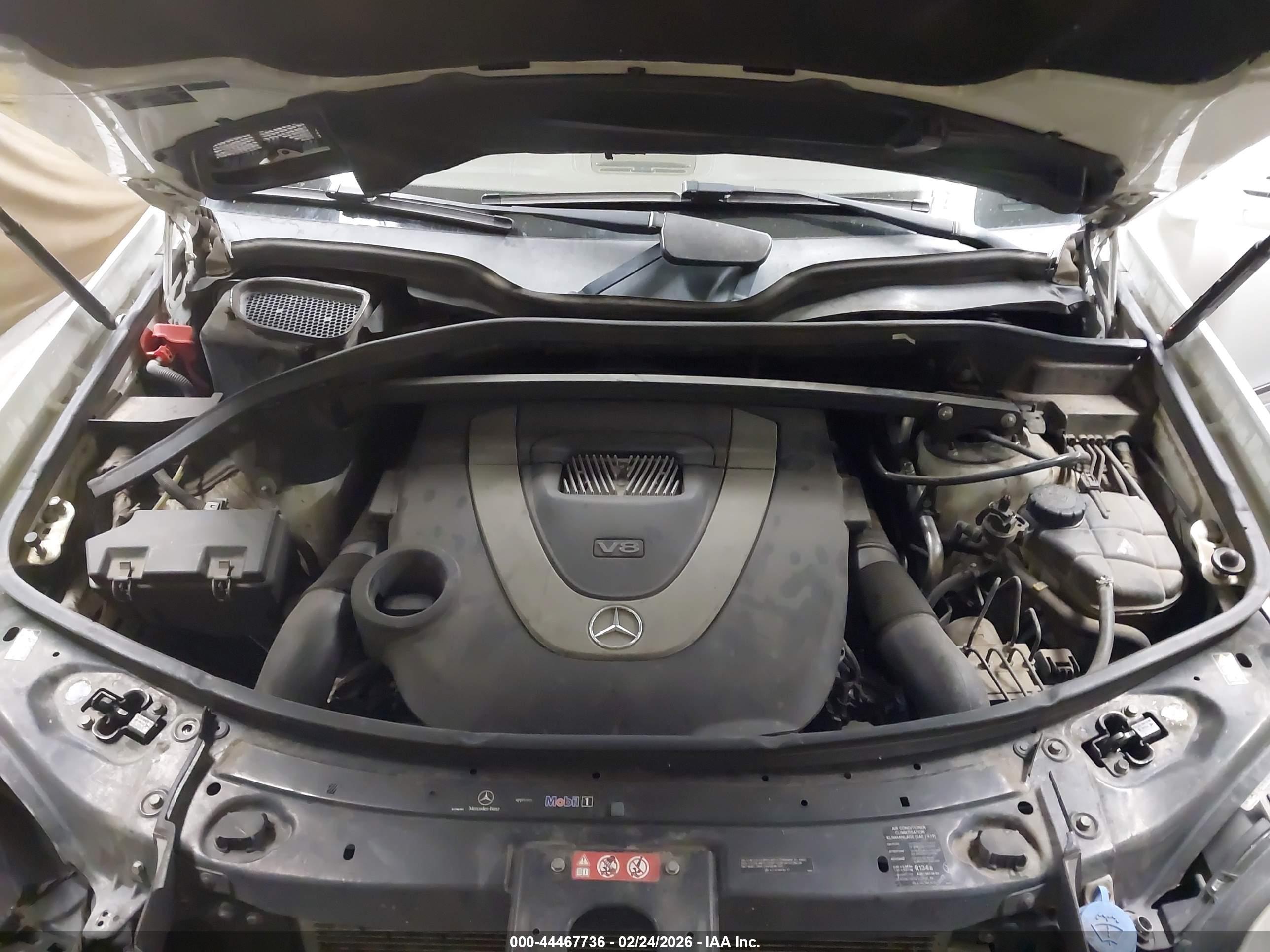 MERCEDES-BENZ GL image 10