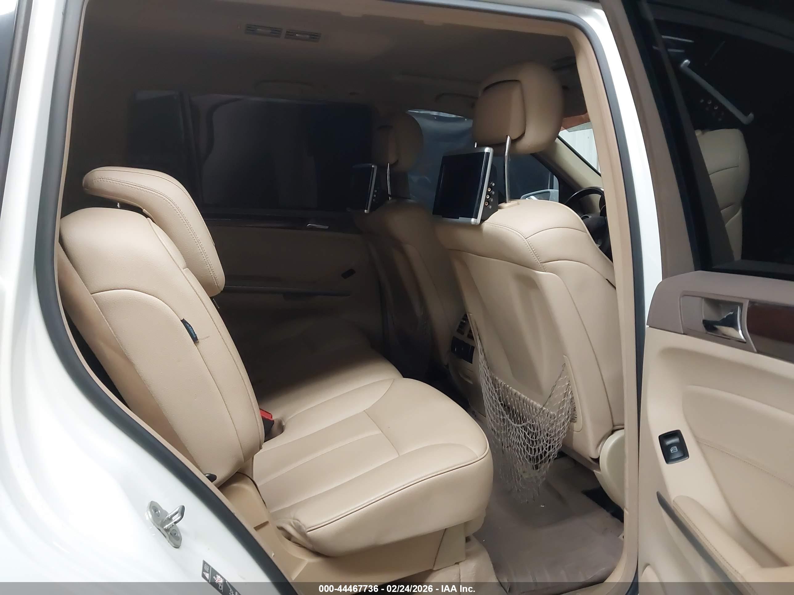 MERCEDES-BENZ GL image 8