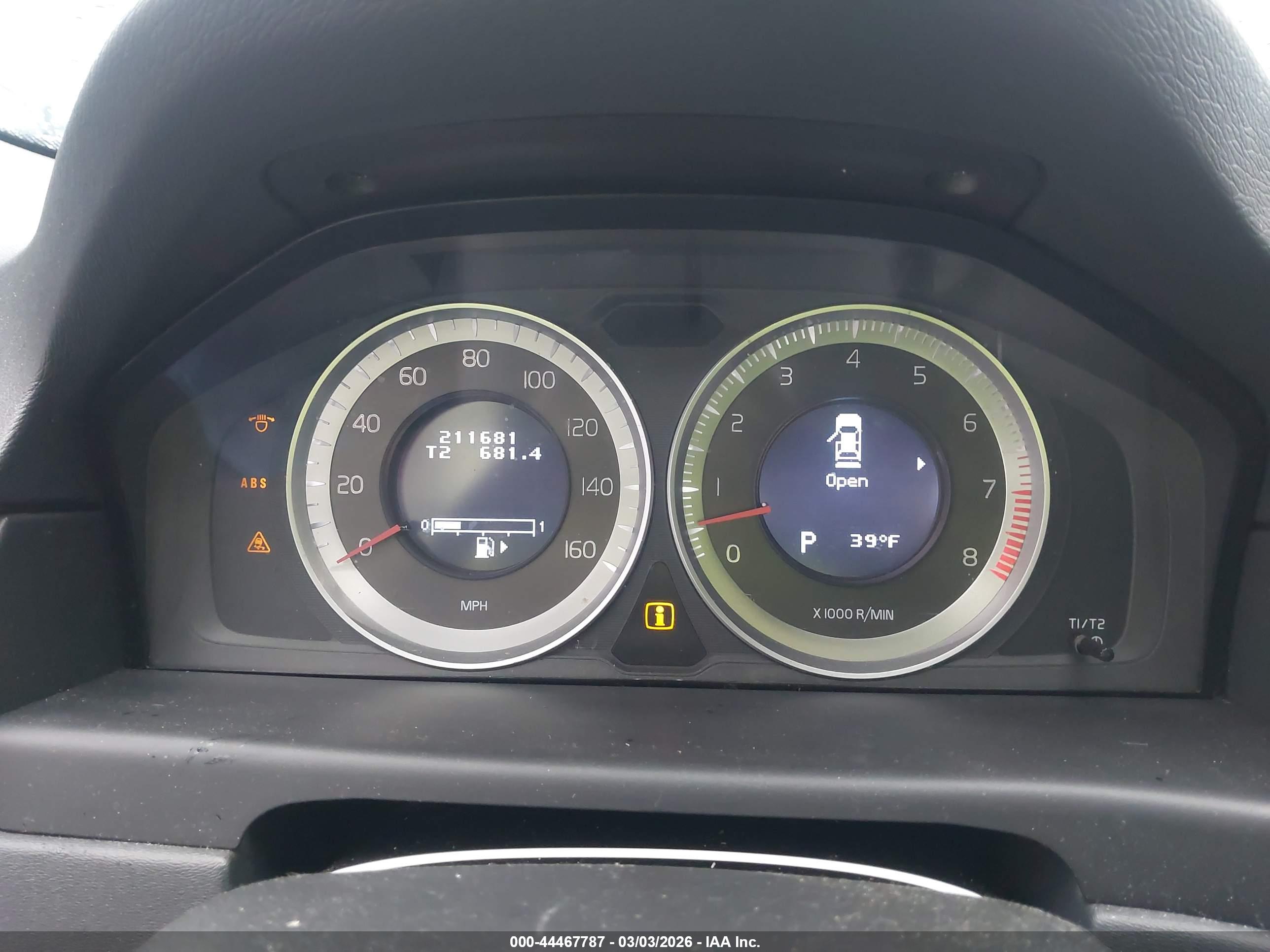 VOLVO S80 image 7