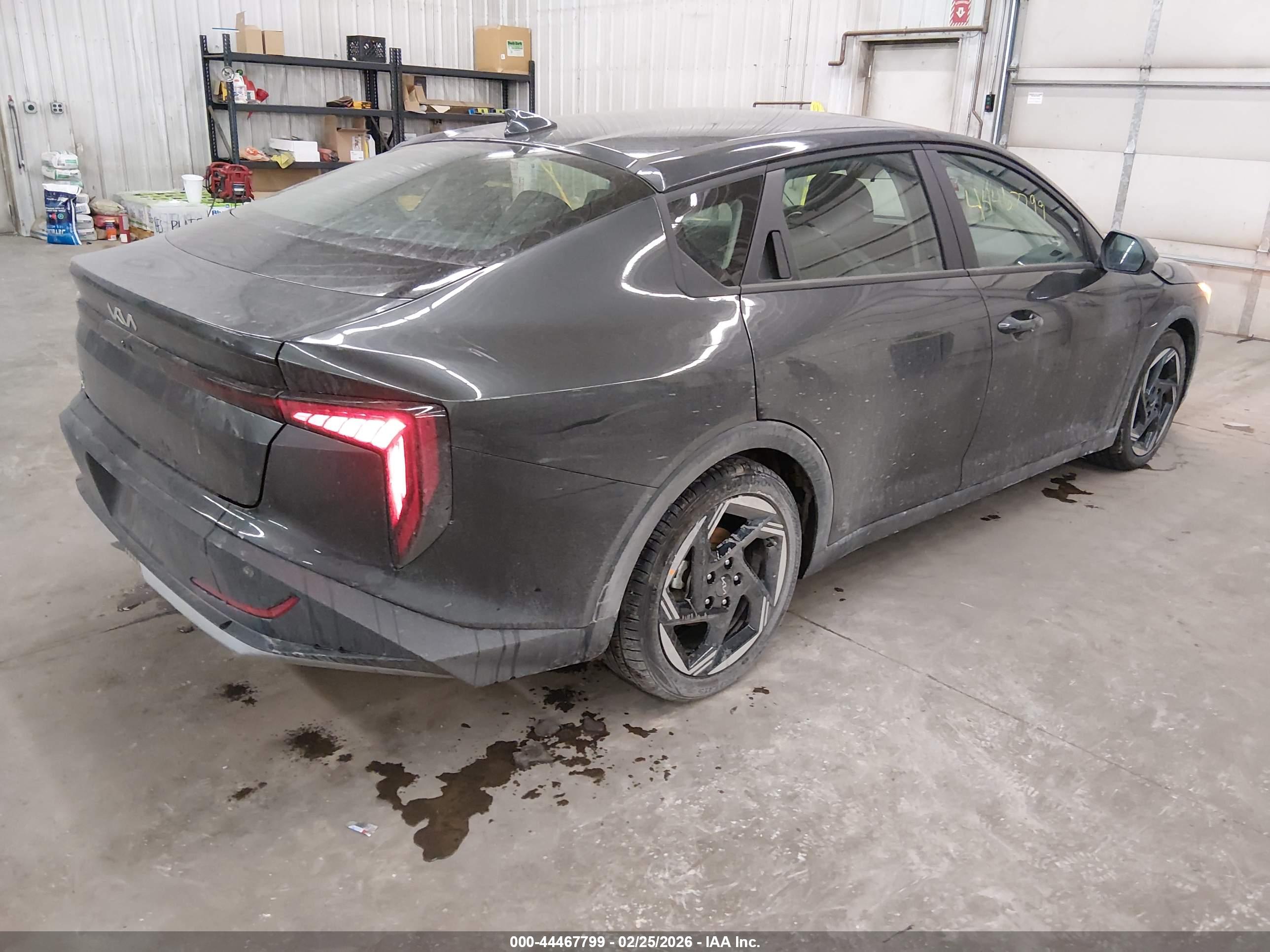 KIA K4 image 4