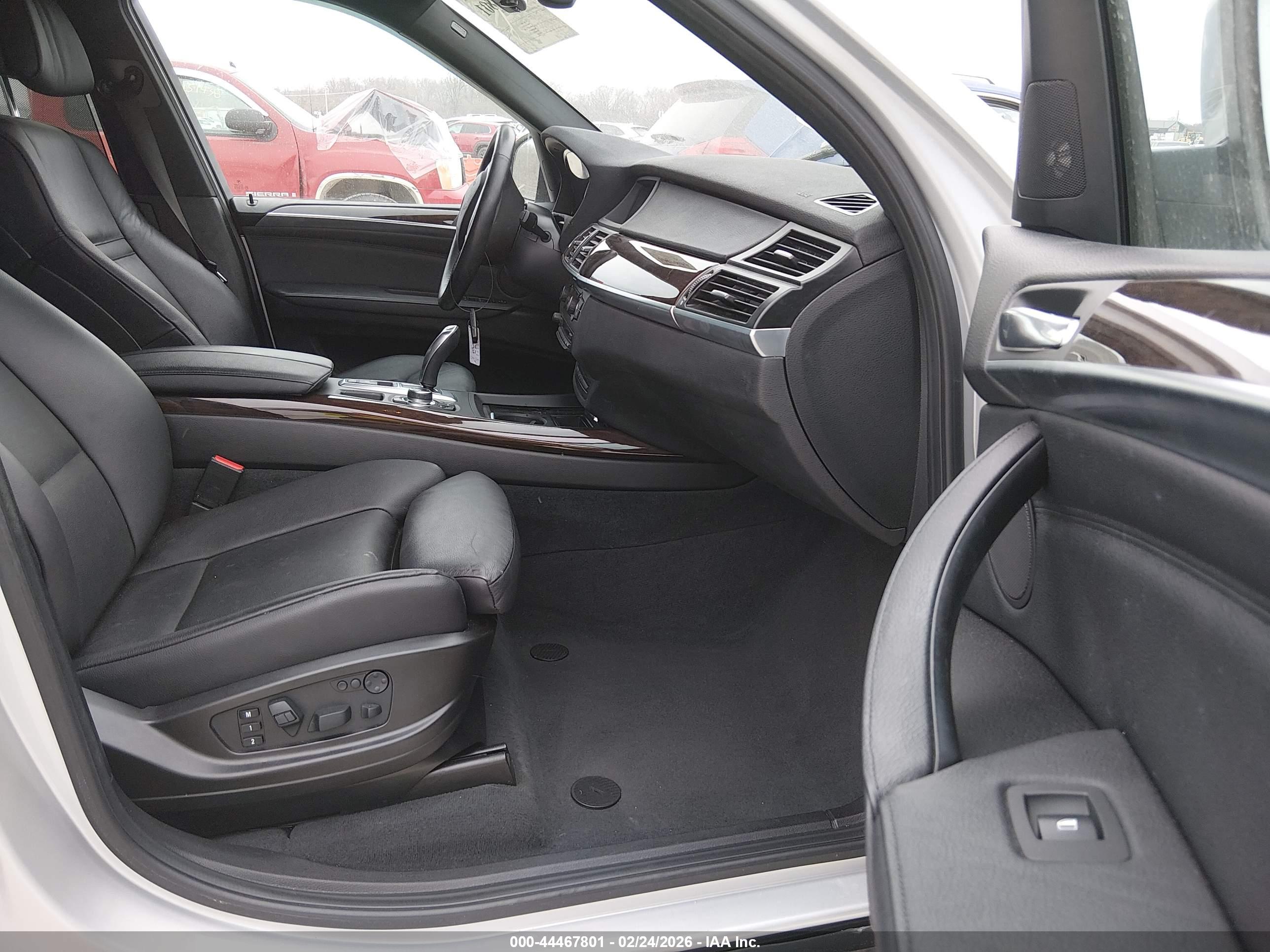BMW X5 image 5