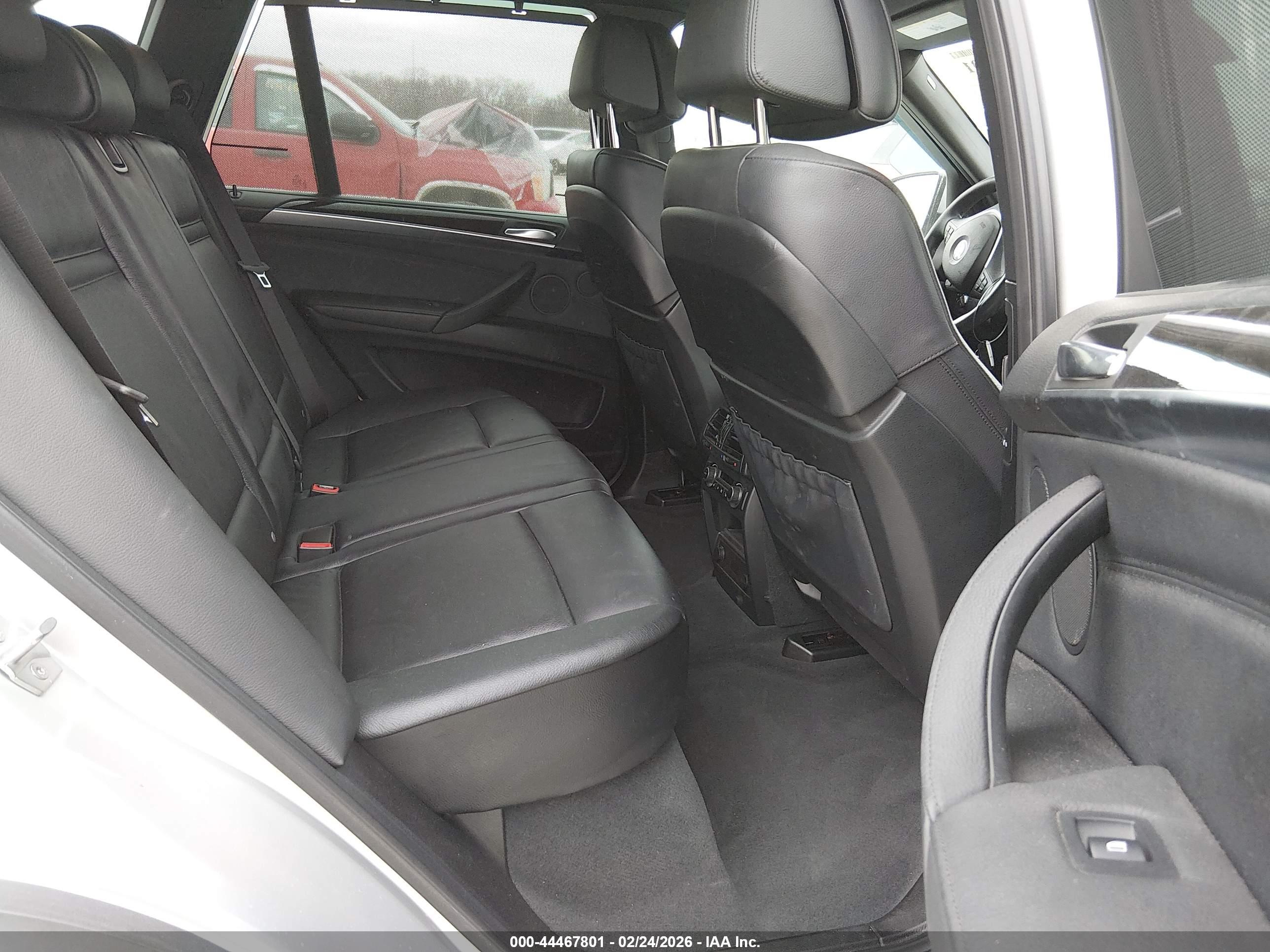 BMW X5 image 8