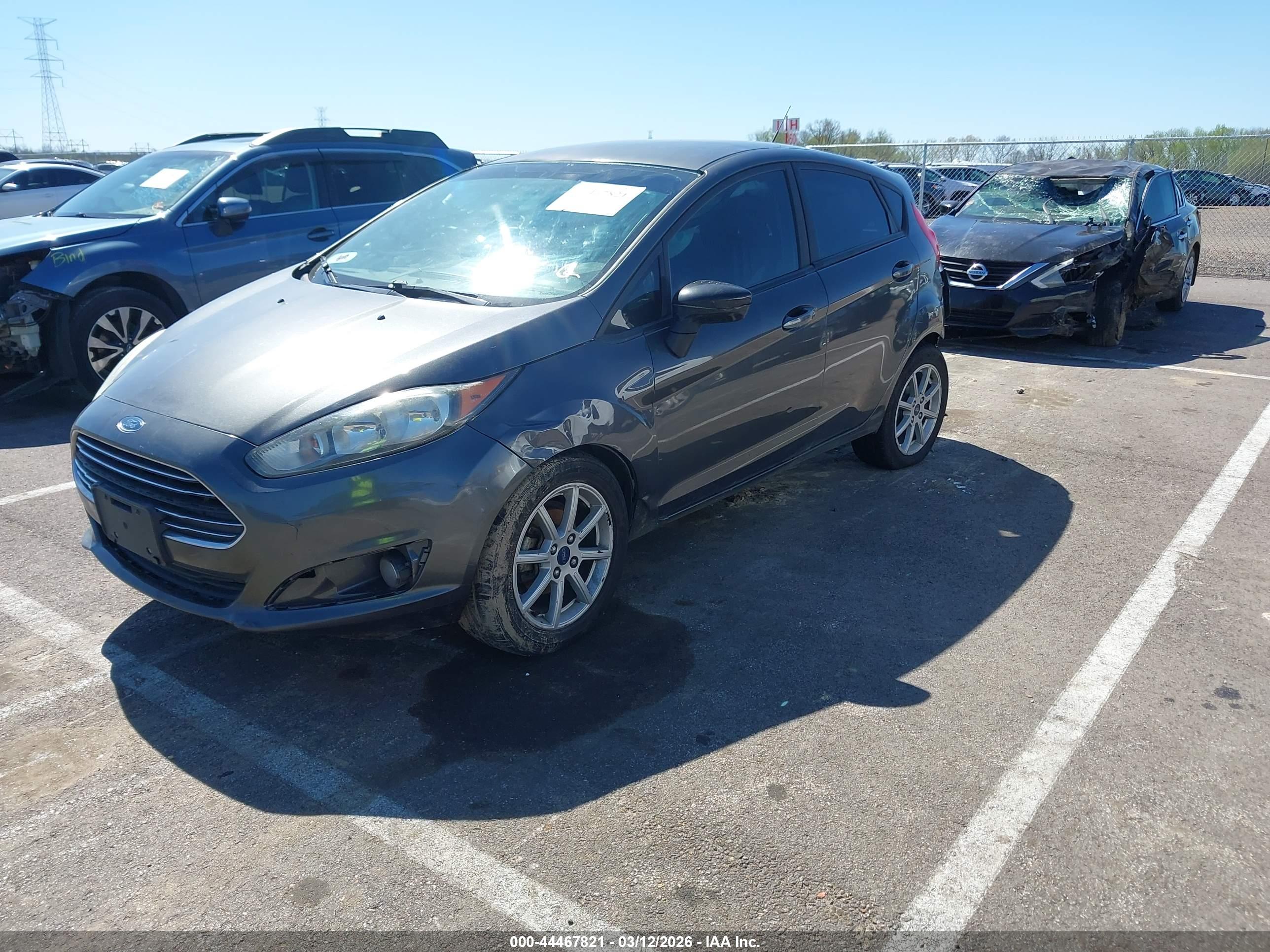 FORD FIESTA image 2
