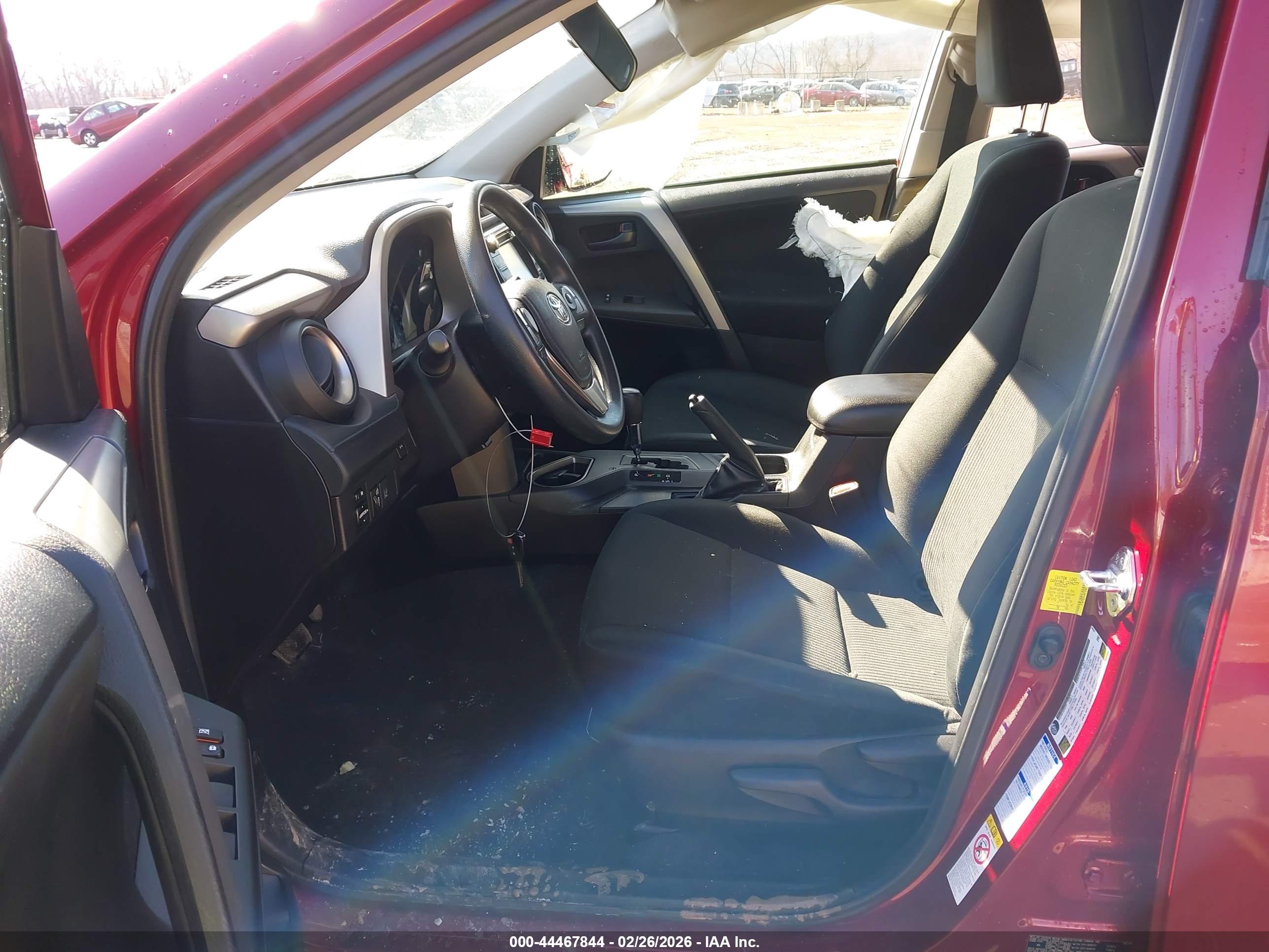 TOYOTA RAV4 image 5