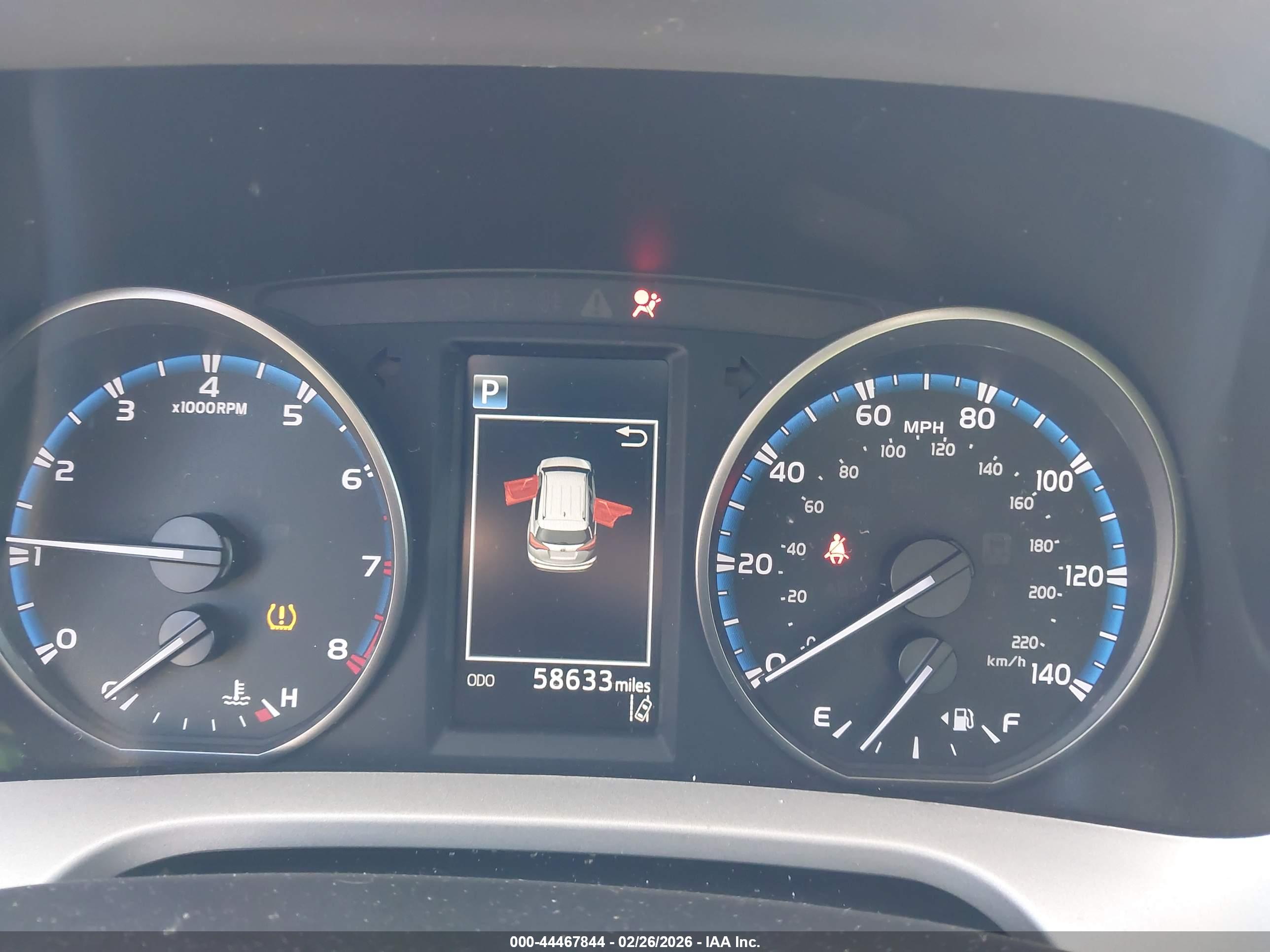 TOYOTA RAV4 image 7