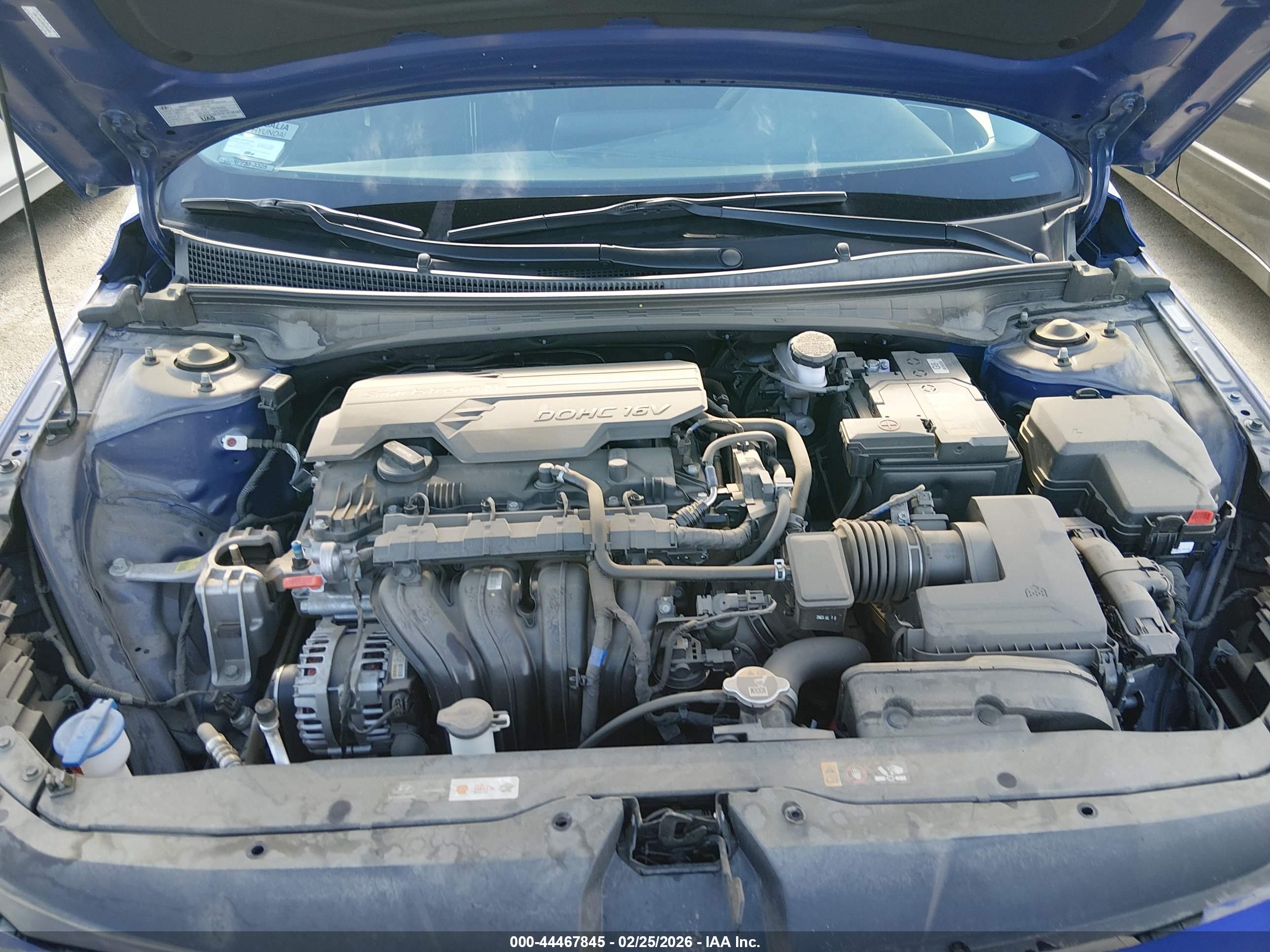 HYUNDAI ELANTRA image 10