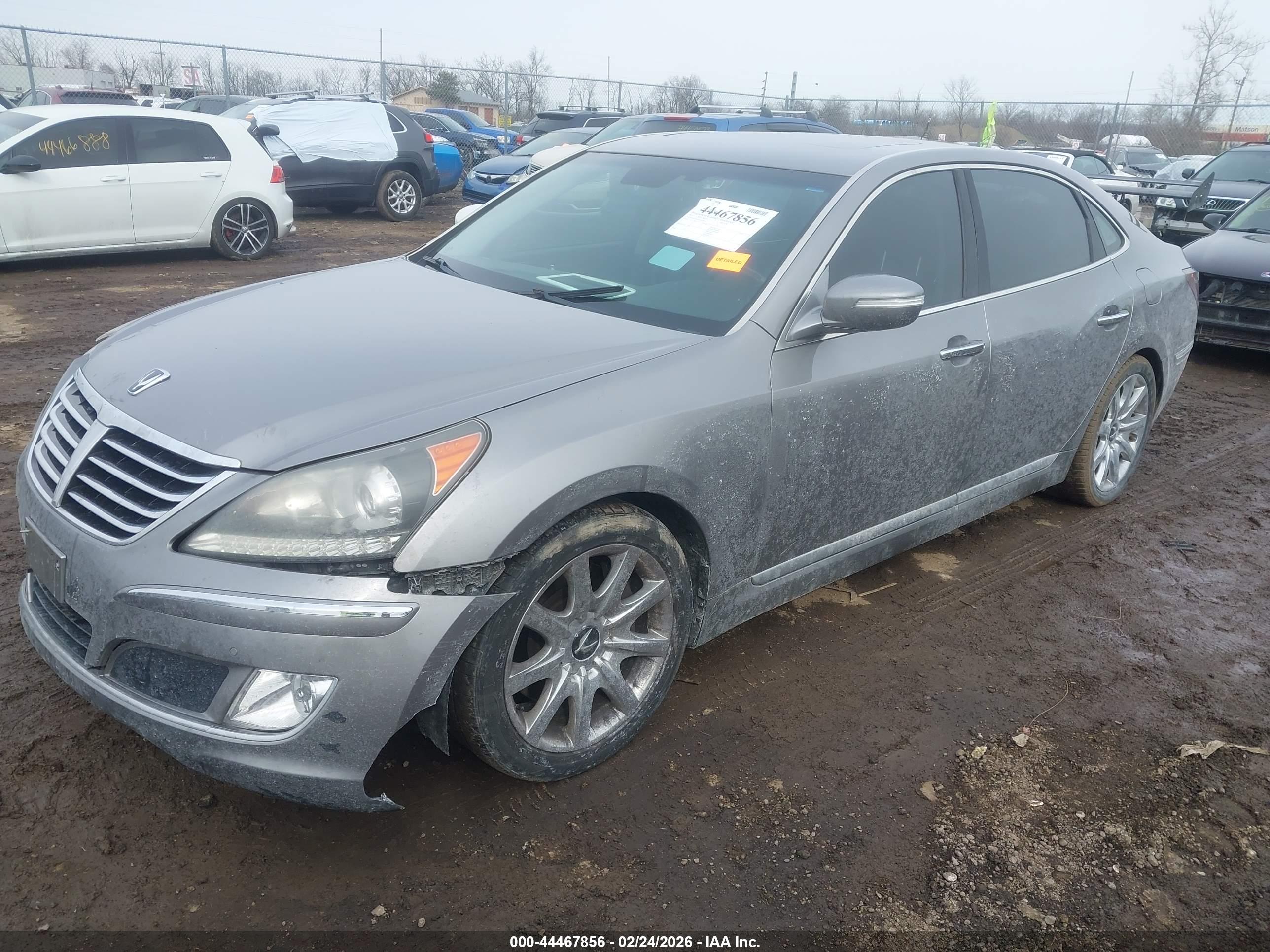 HYUNDAI EQUUS image 2