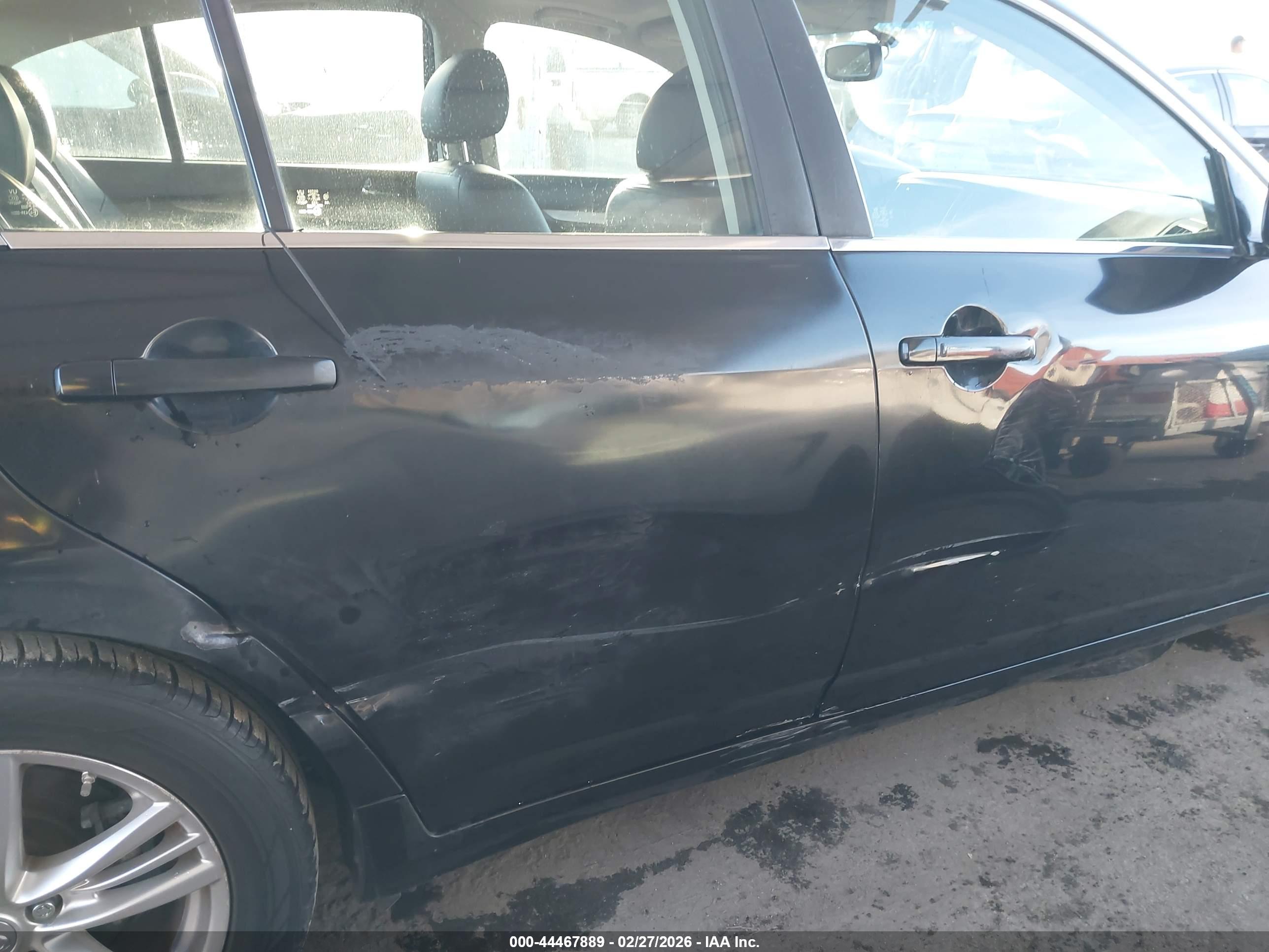 INFINITI G37 image 6