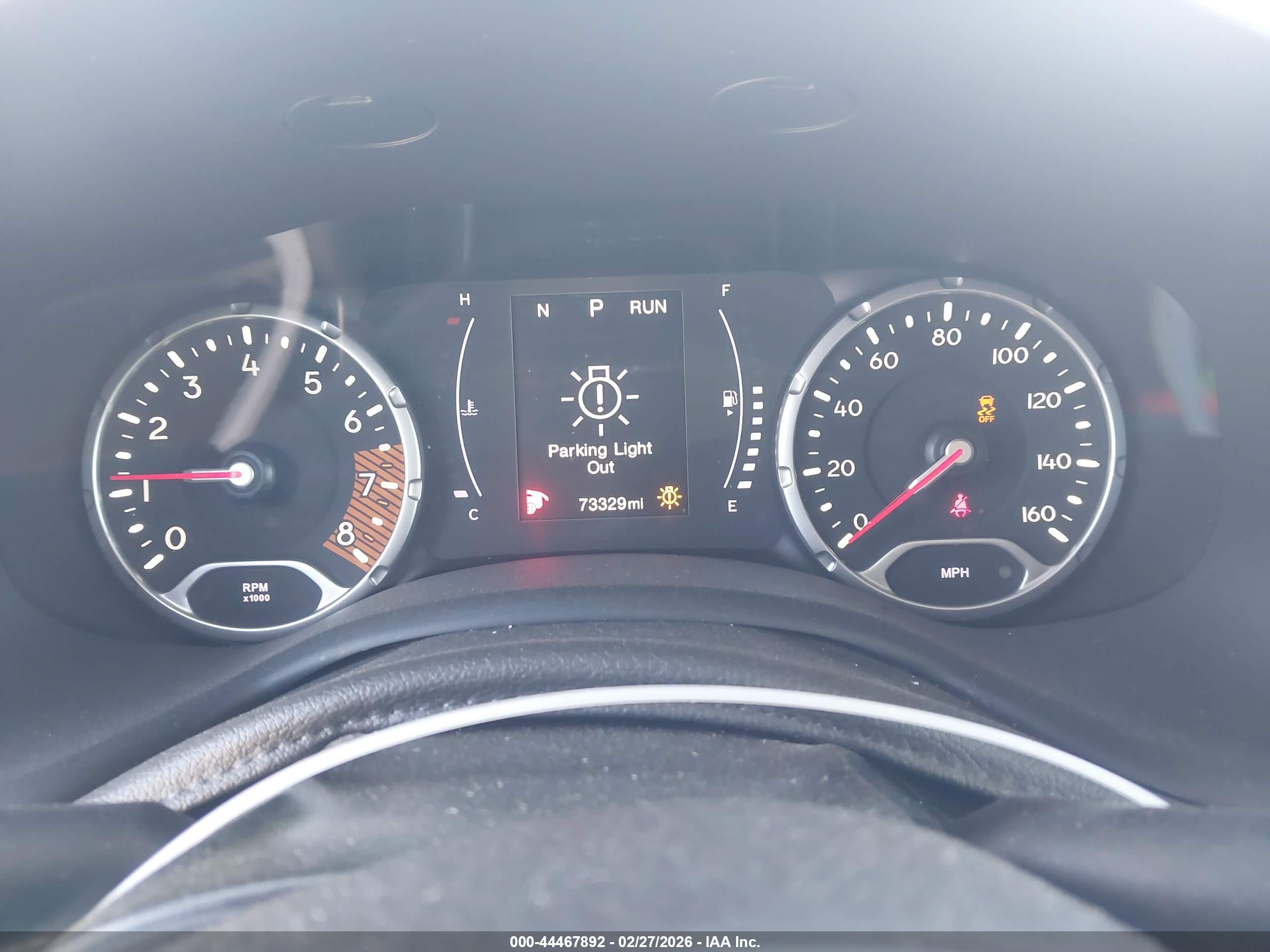JEEP RENEGADE image 7