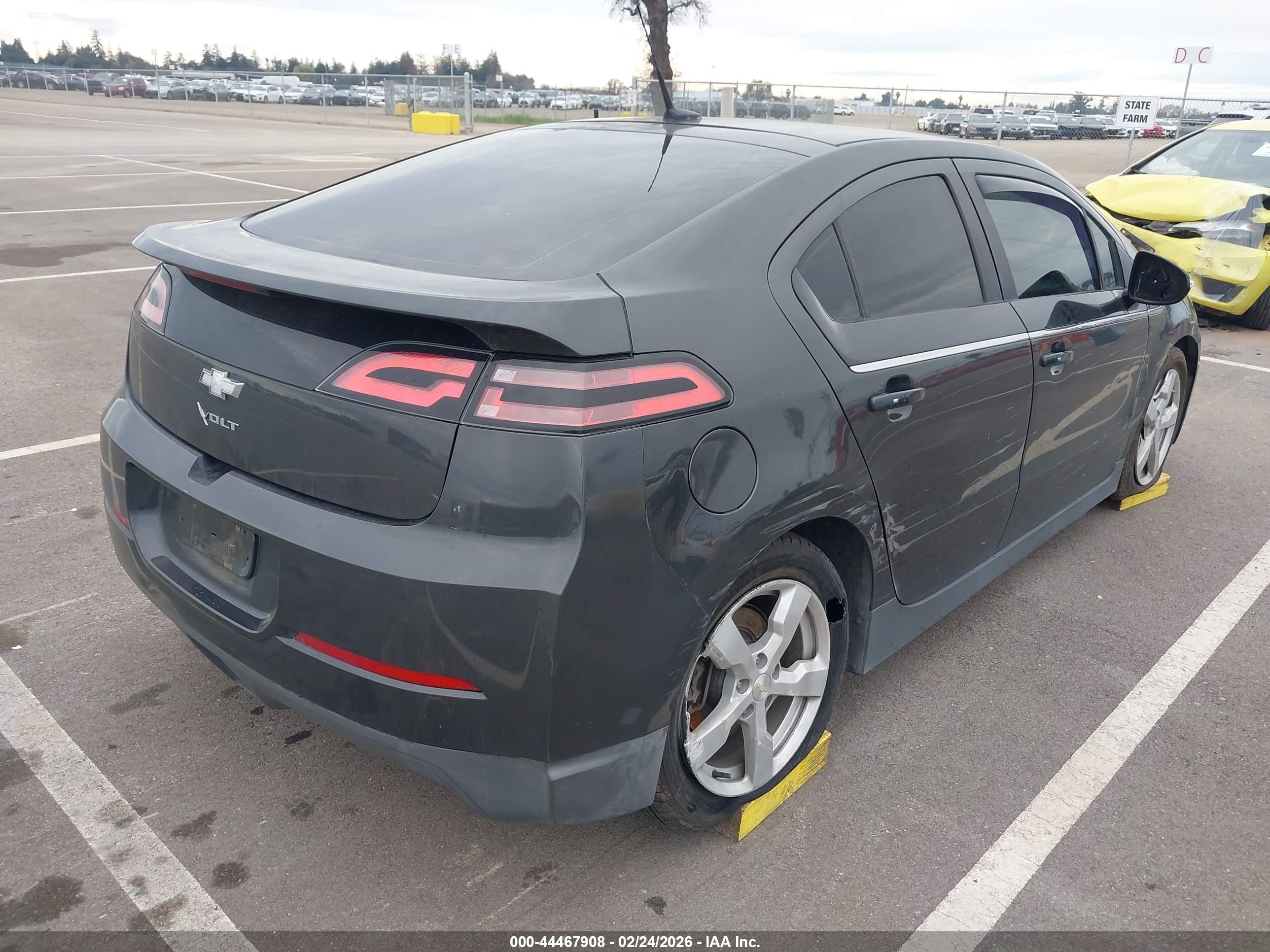 CHEVROLET VOLT image 4