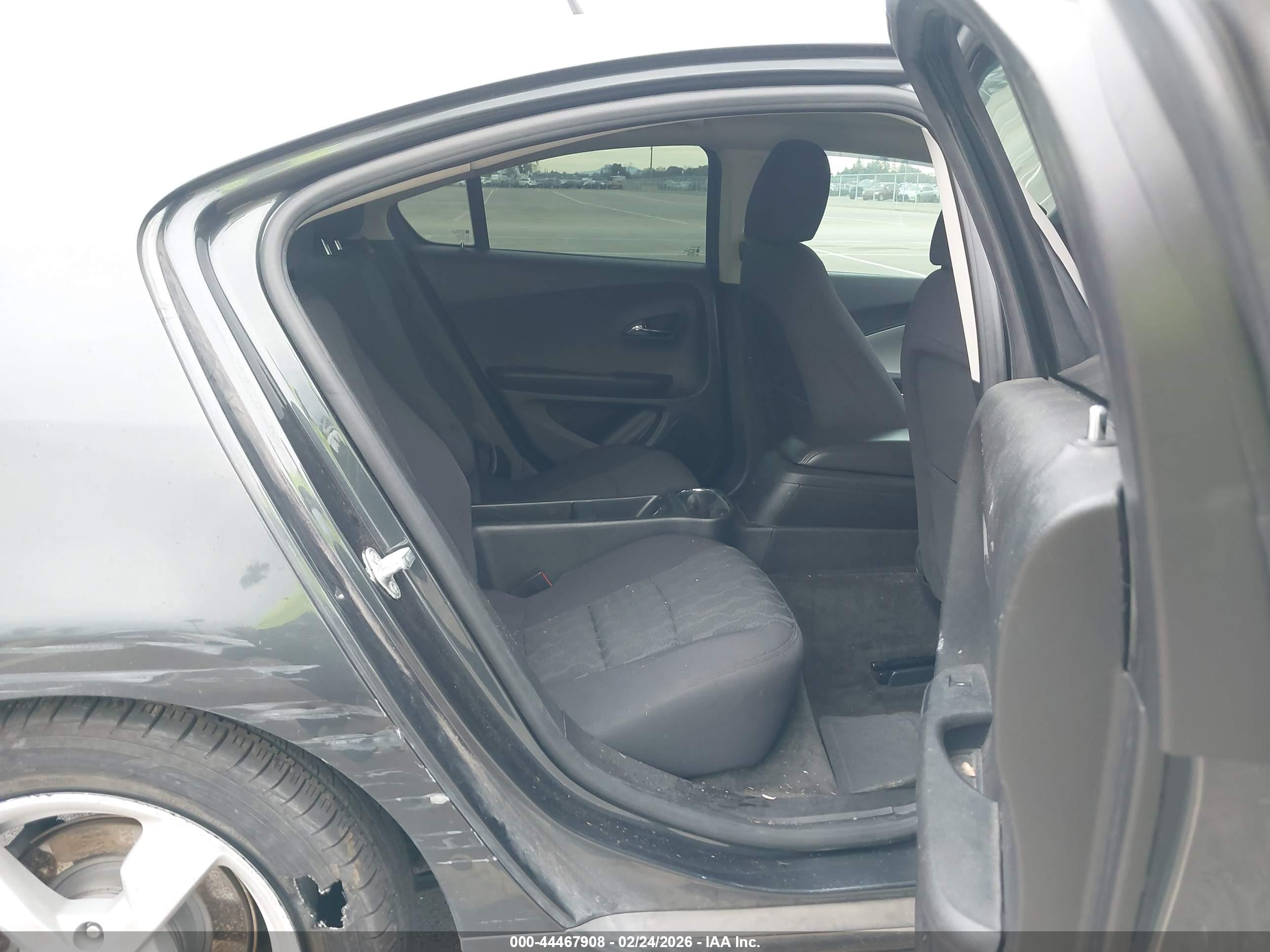 CHEVROLET VOLT image 8