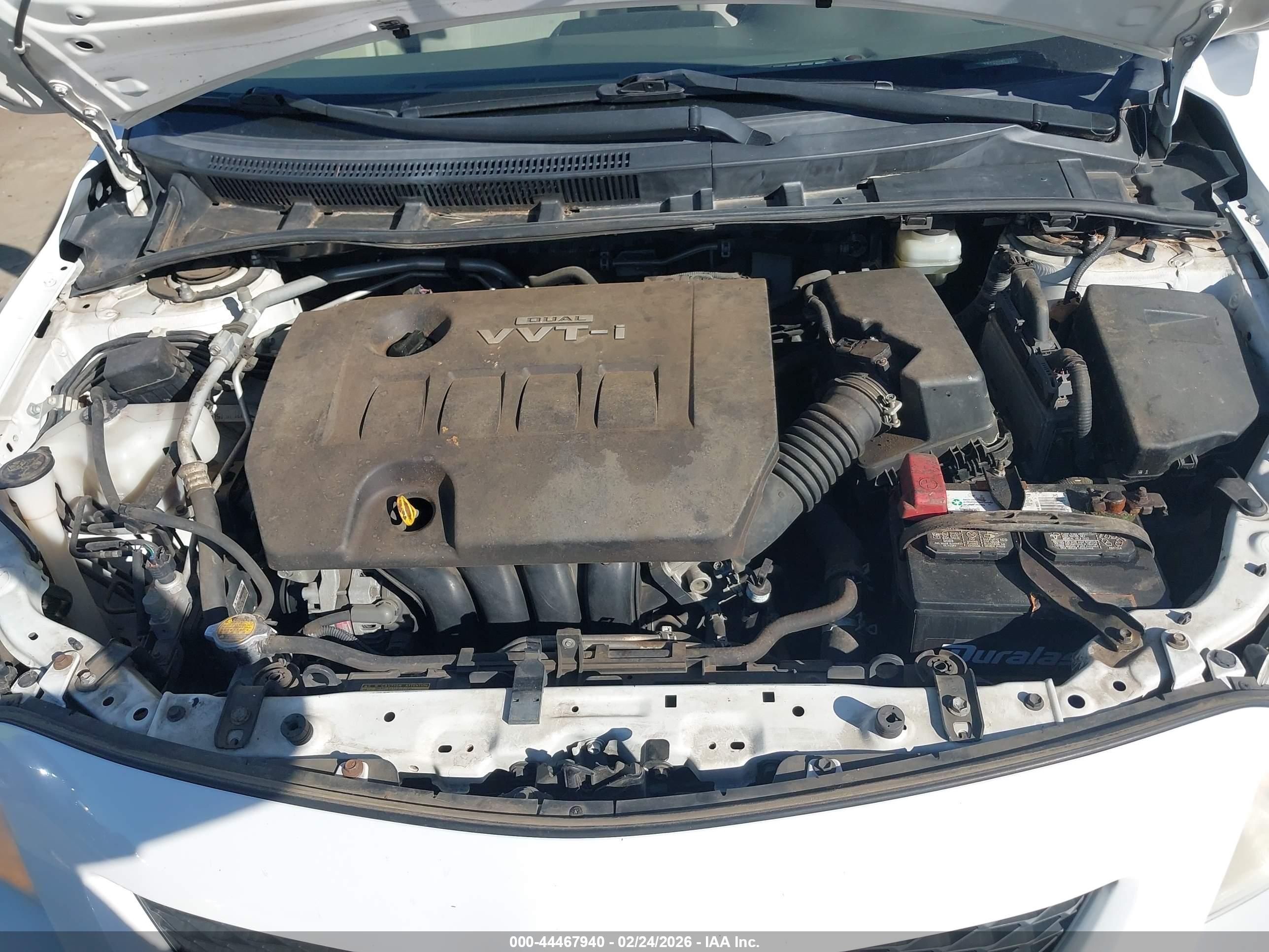 TOYOTA COROLLA image 10