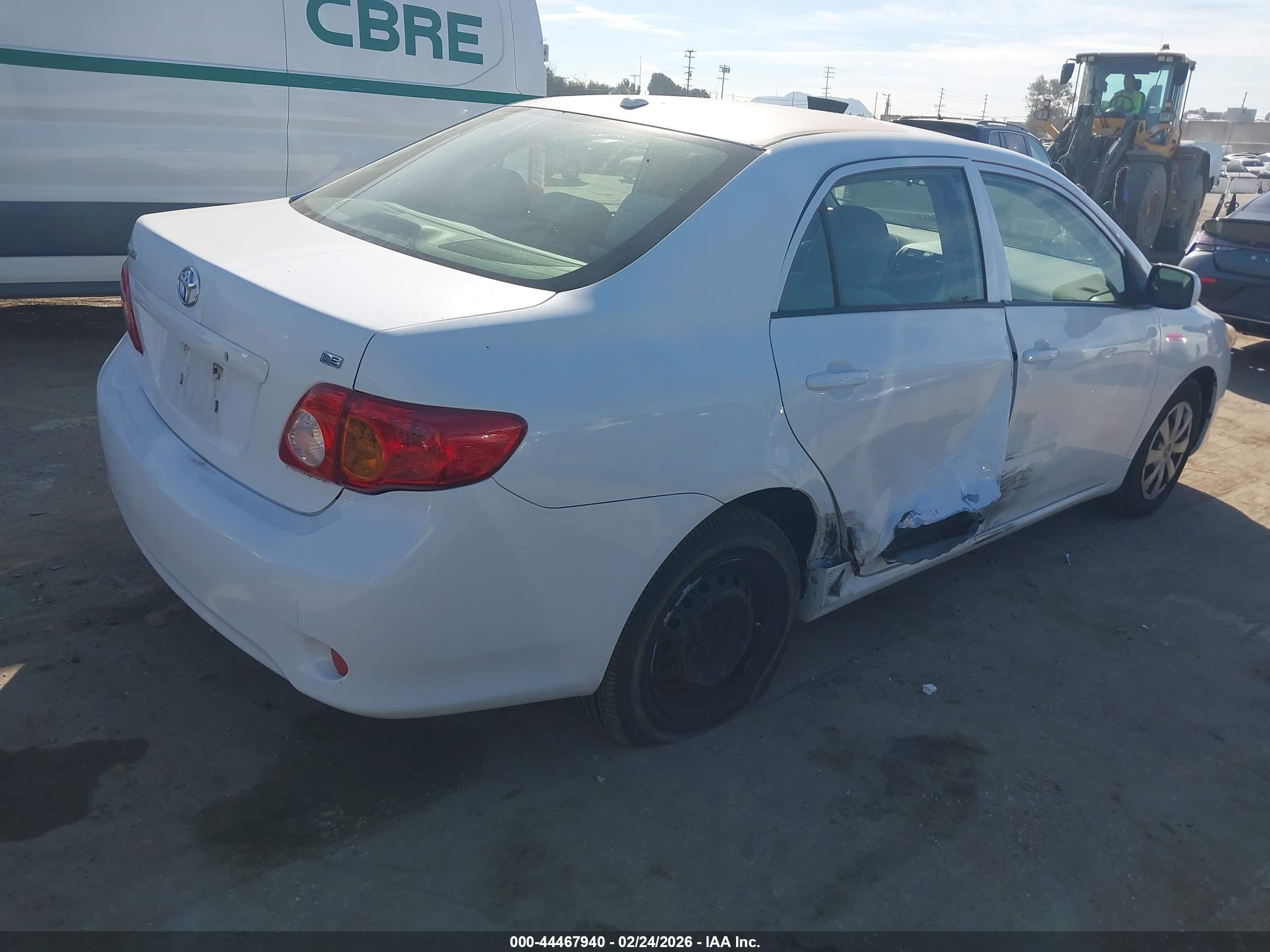 TOYOTA COROLLA image 4