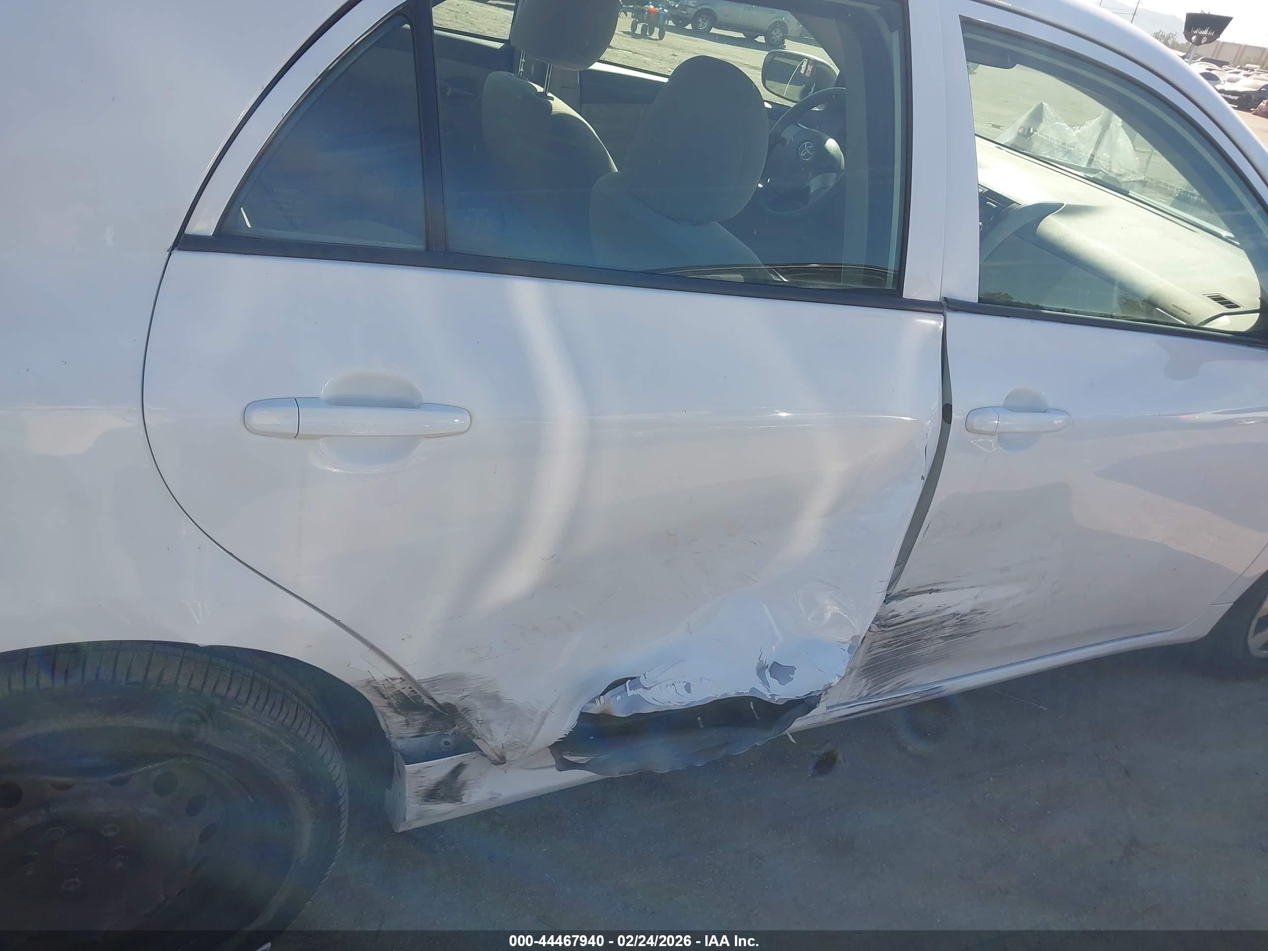 TOYOTA COROLLA image 6