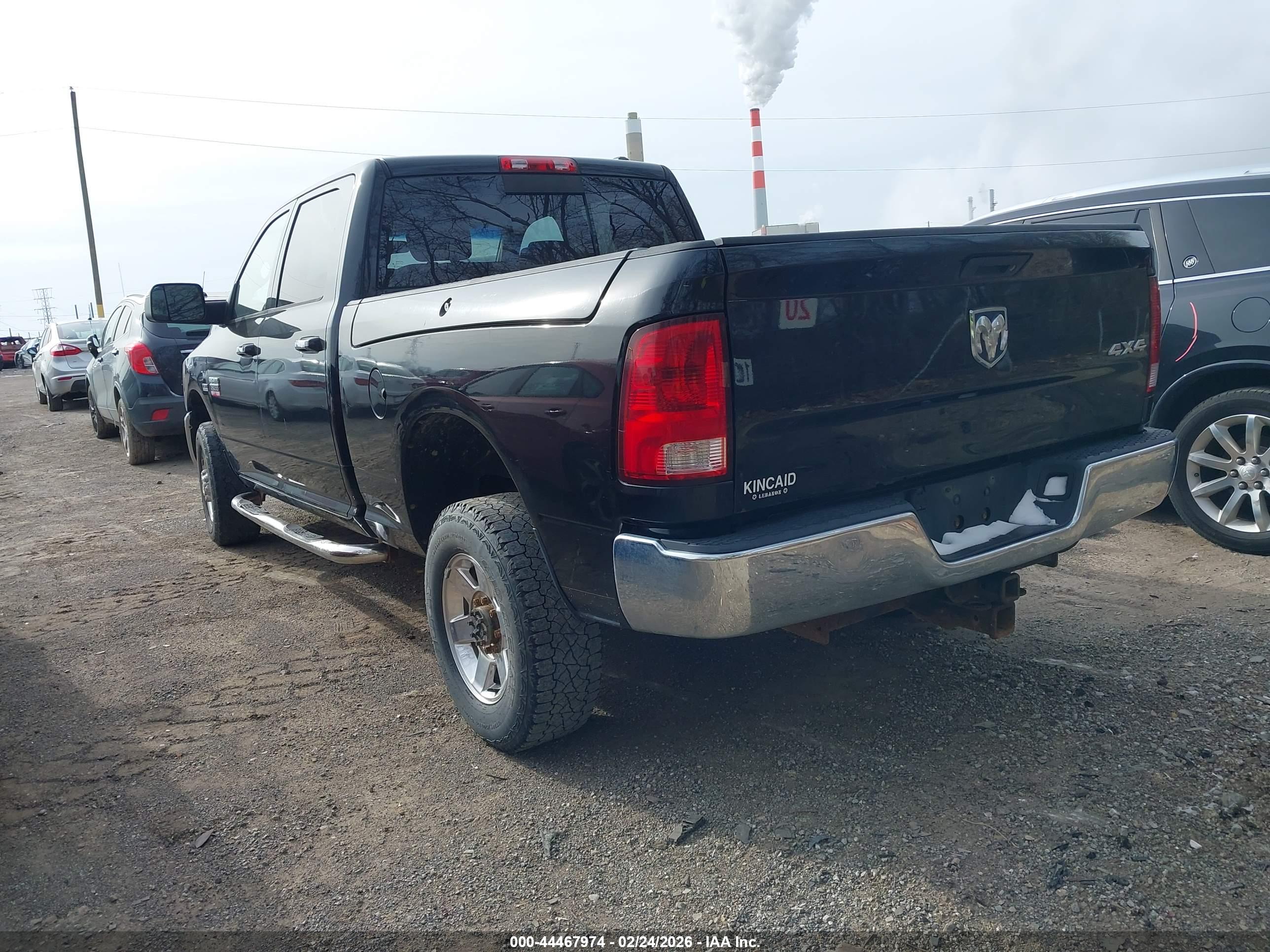 RAM 2500 image 3