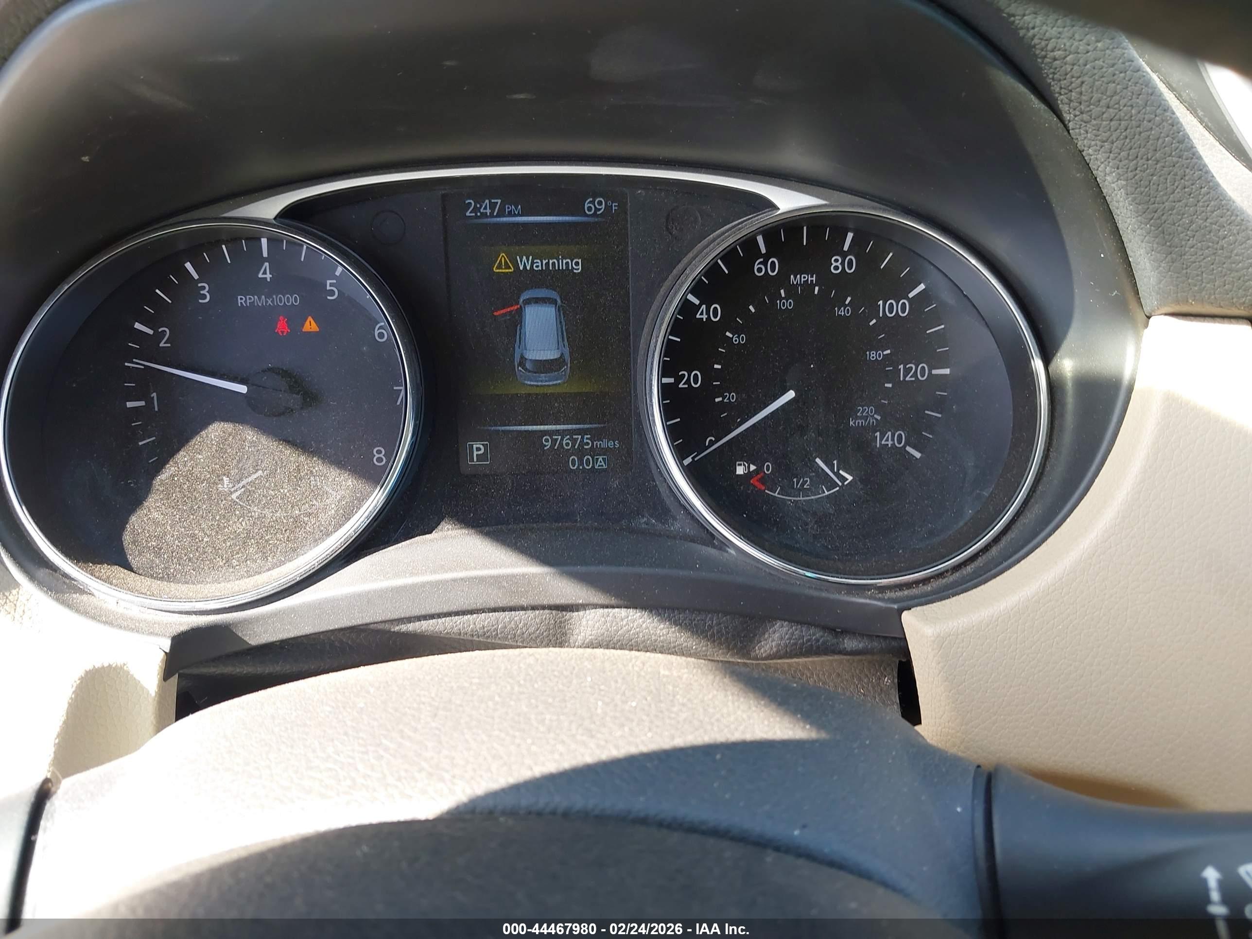 NISSAN ROGUE image 7
