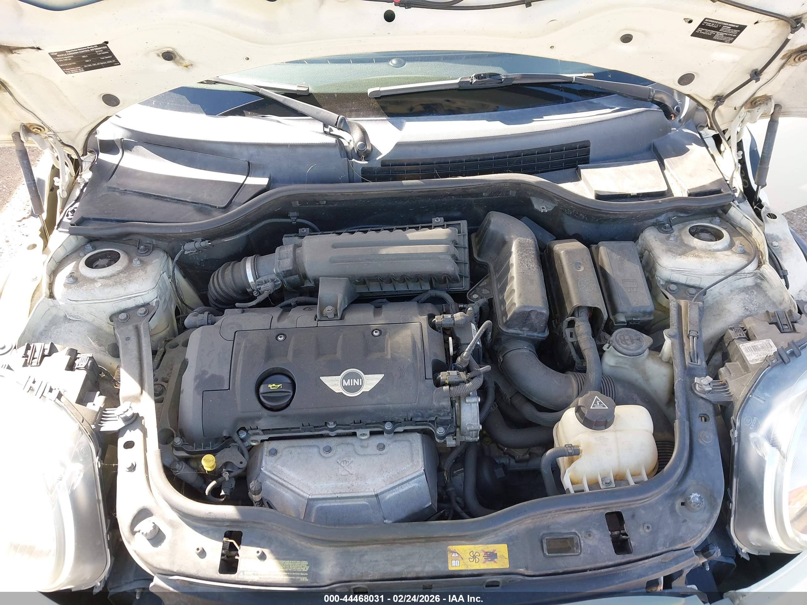 MINI CLUBMAN image 10