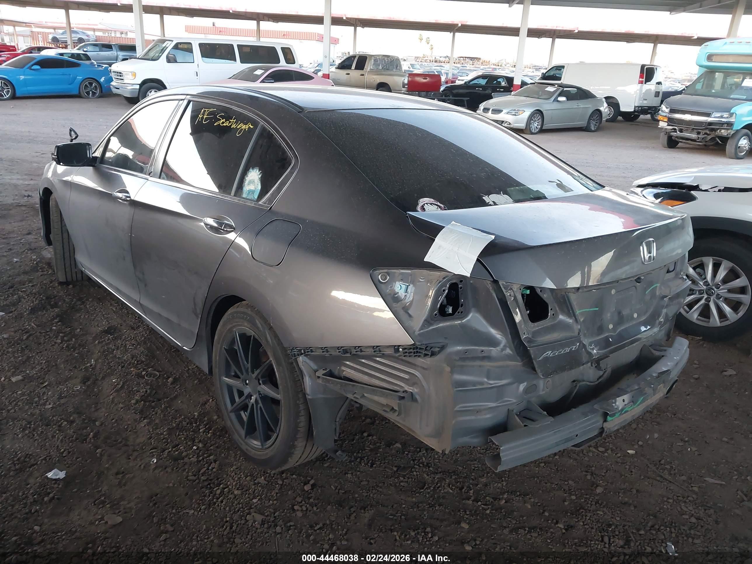 HONDA ACCORD image 3