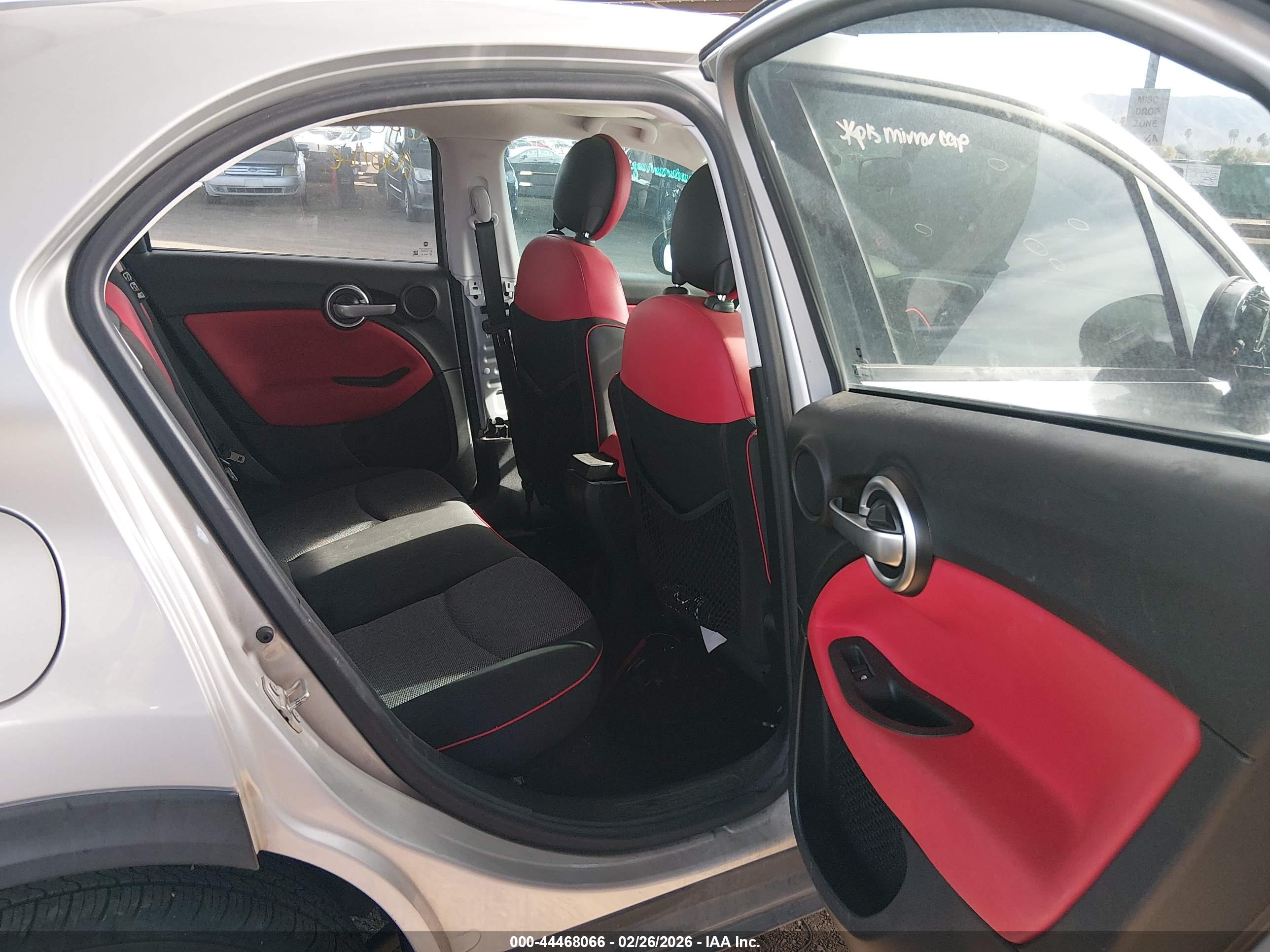 FIAT 500X image 8