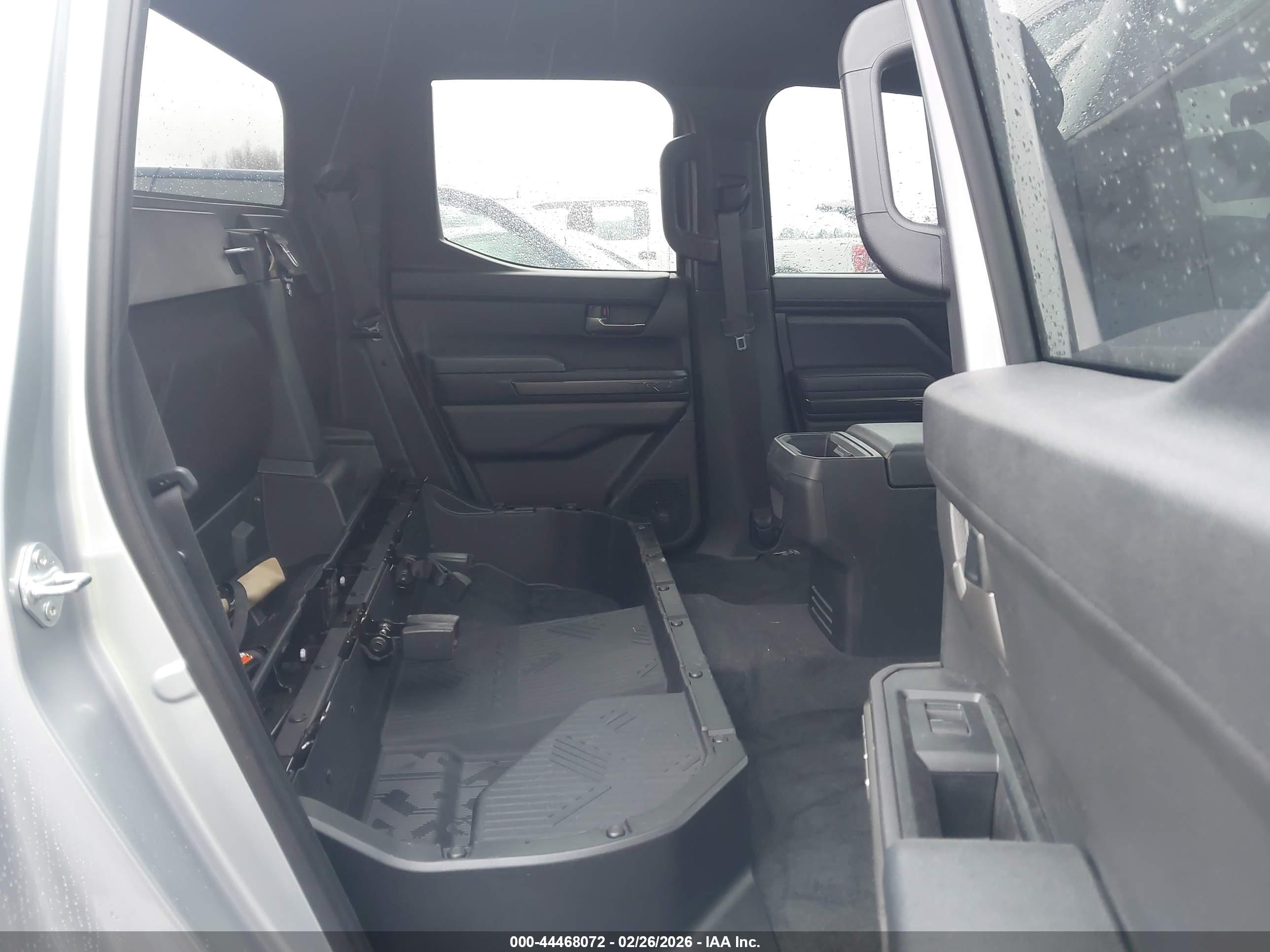 TOYOTA TACOMA image 8