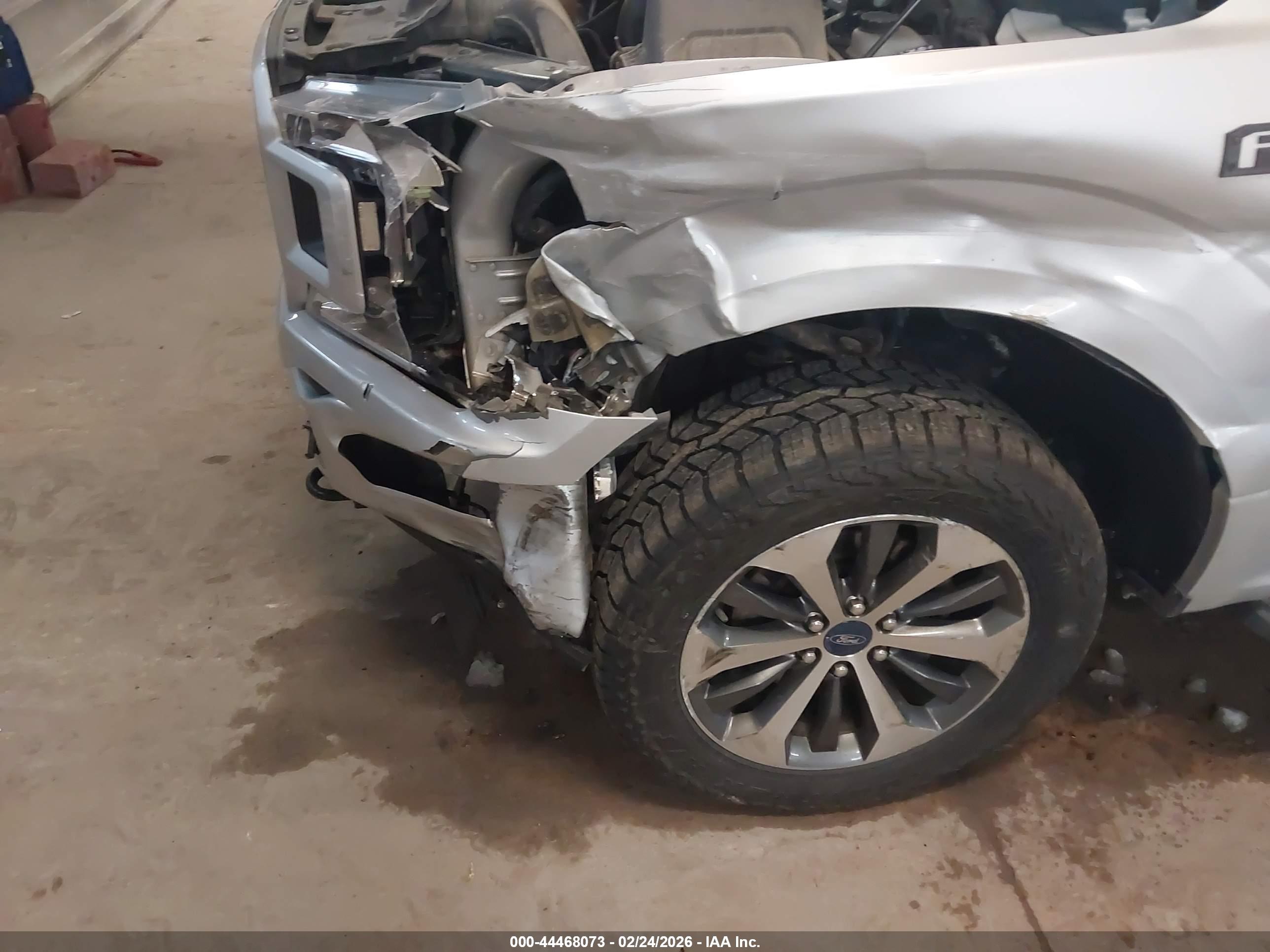 FORD F-150 image 6