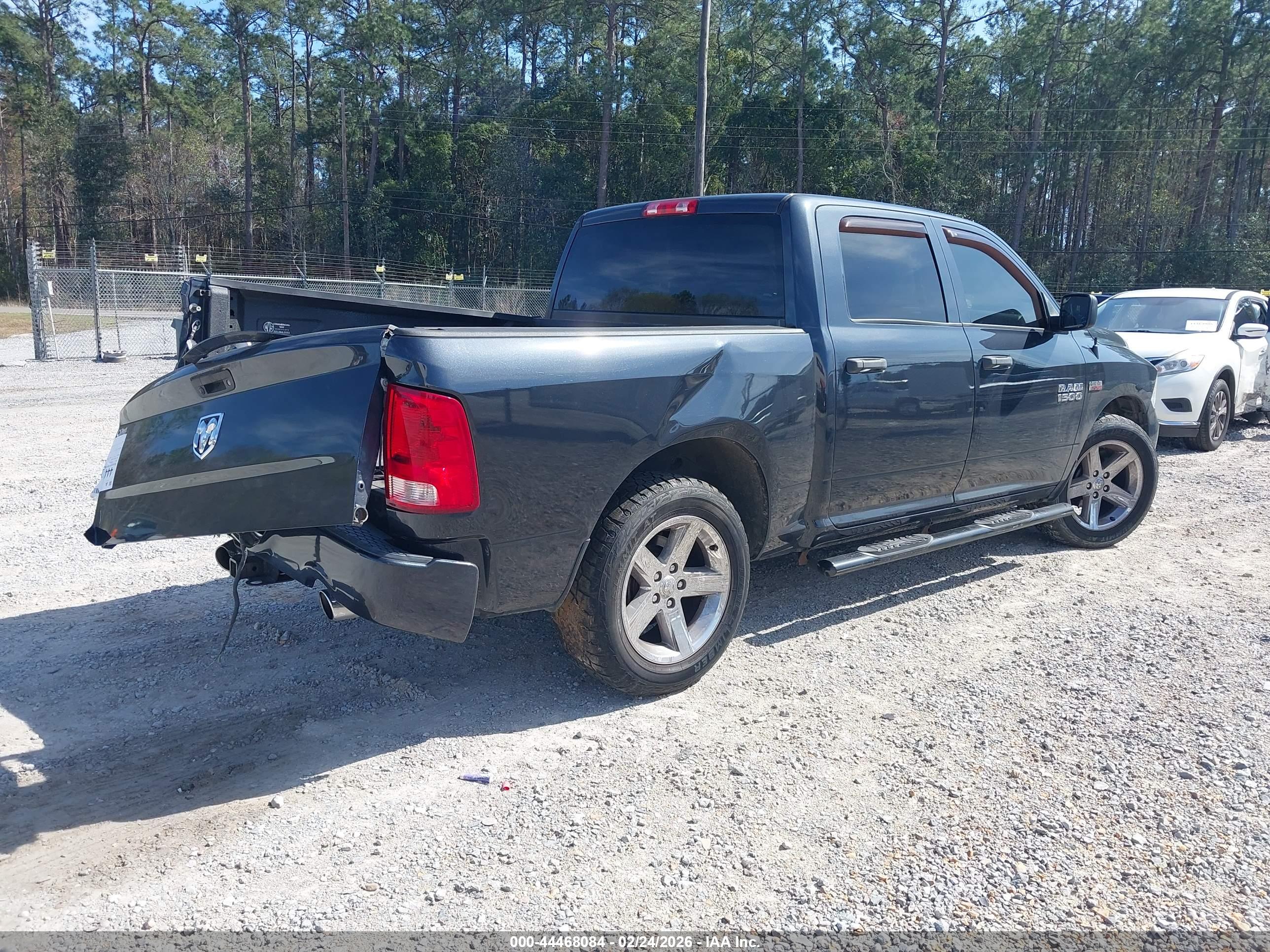 RAM 1500 image 4