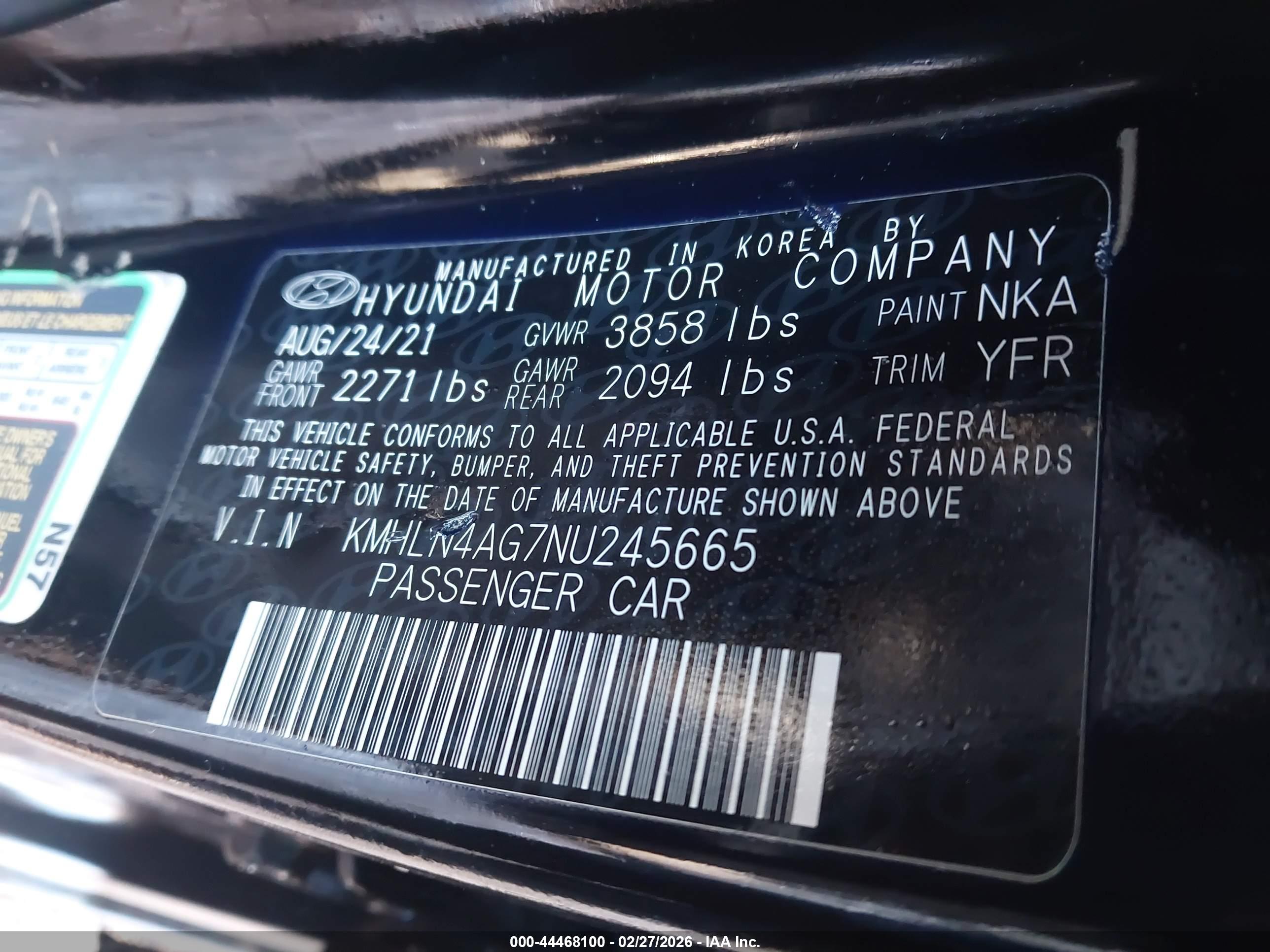 HYUNDAI ELANTRA image 9