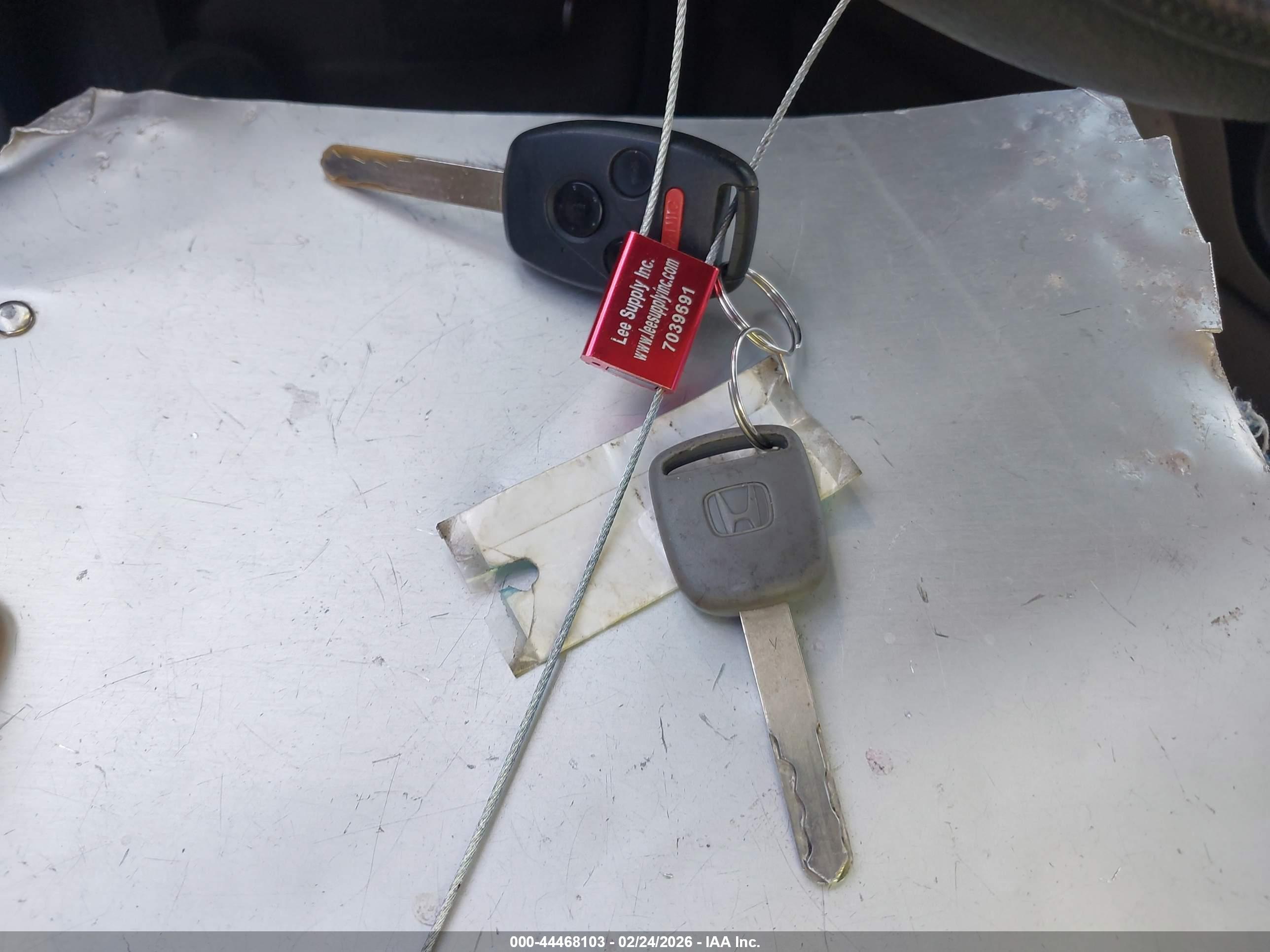 HONDA CIVIC image 11