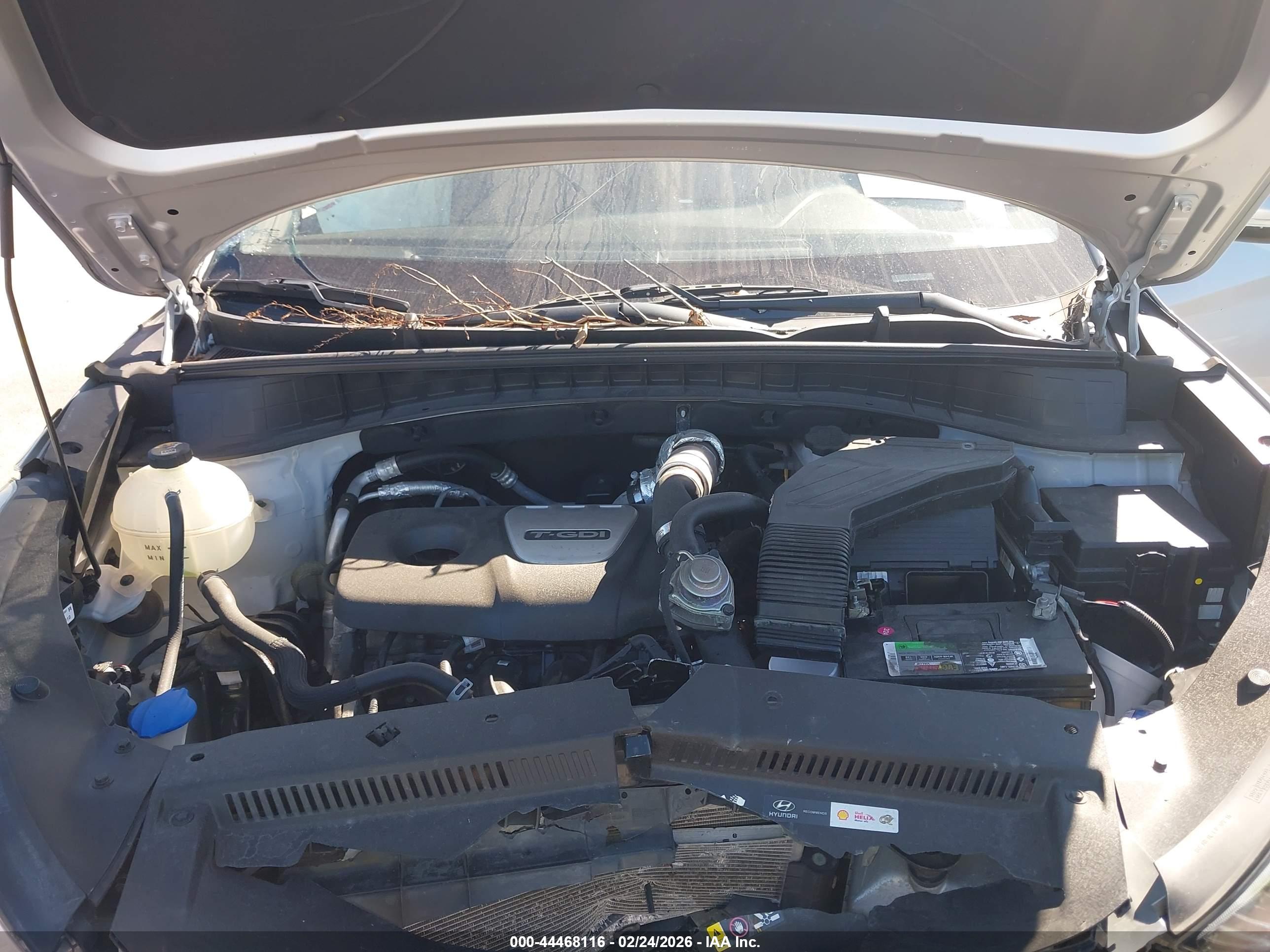 HYUNDAI TUCSON image 10