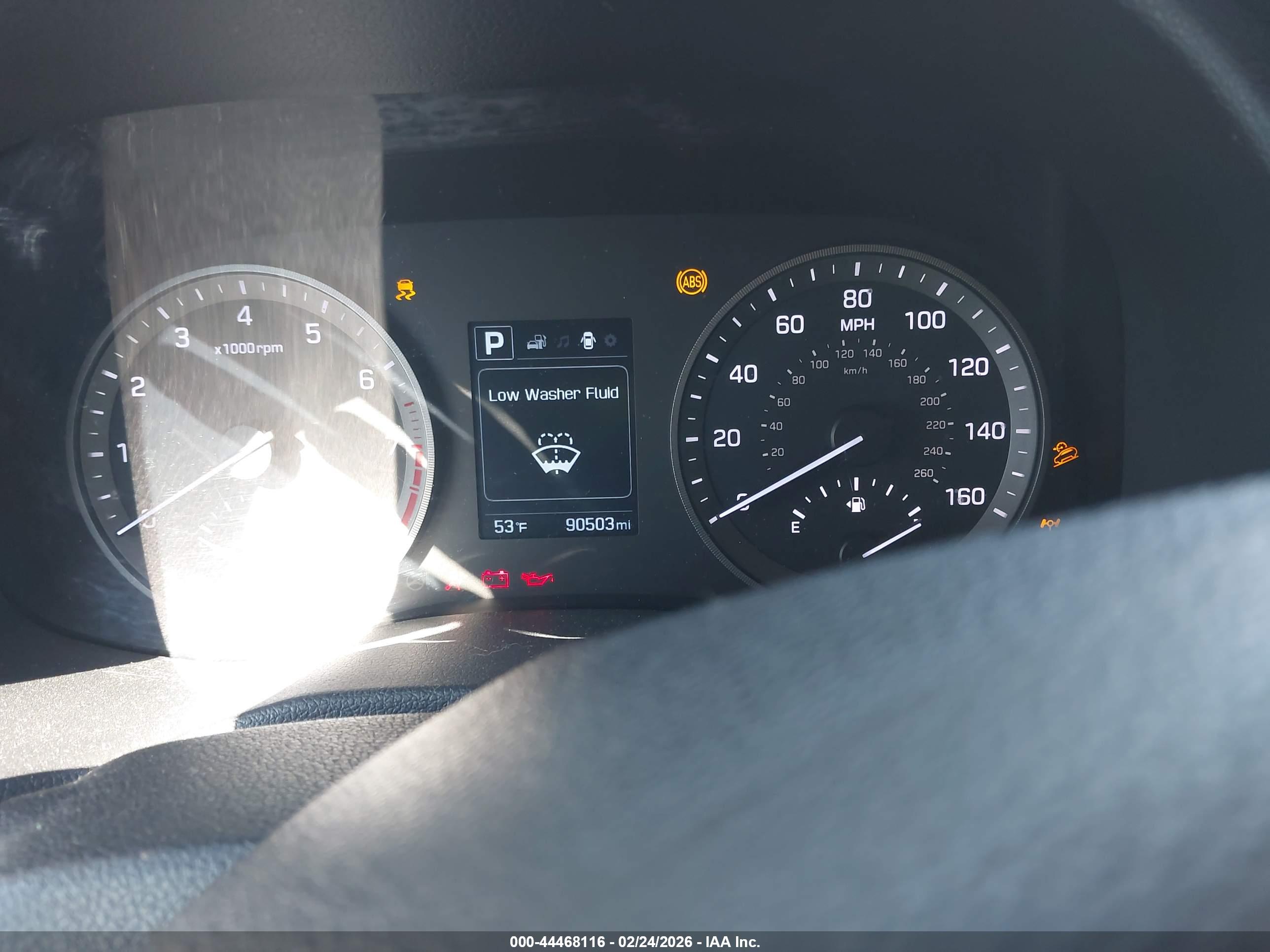 HYUNDAI TUCSON image 7