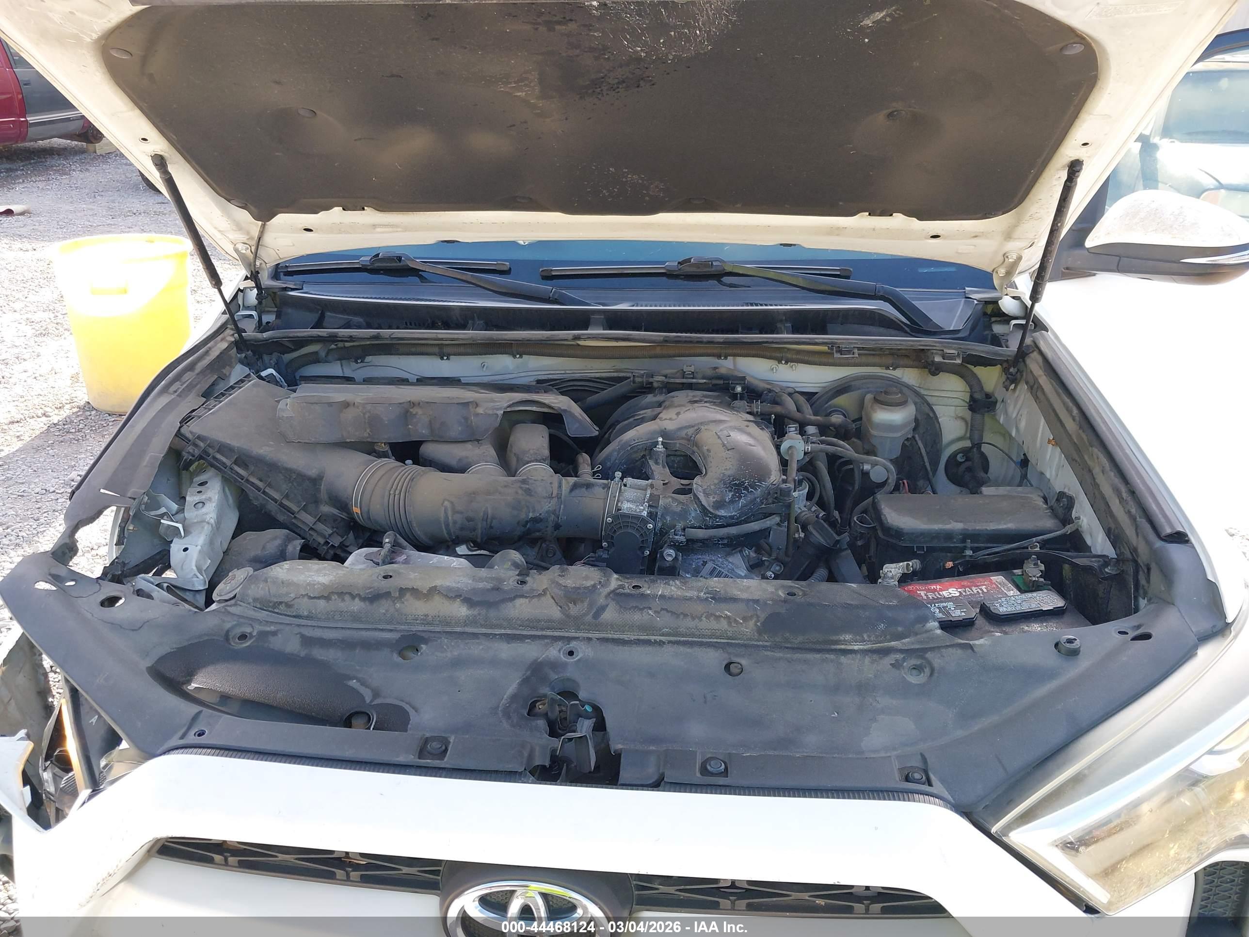 TOYOTA 4RUNNER image 10