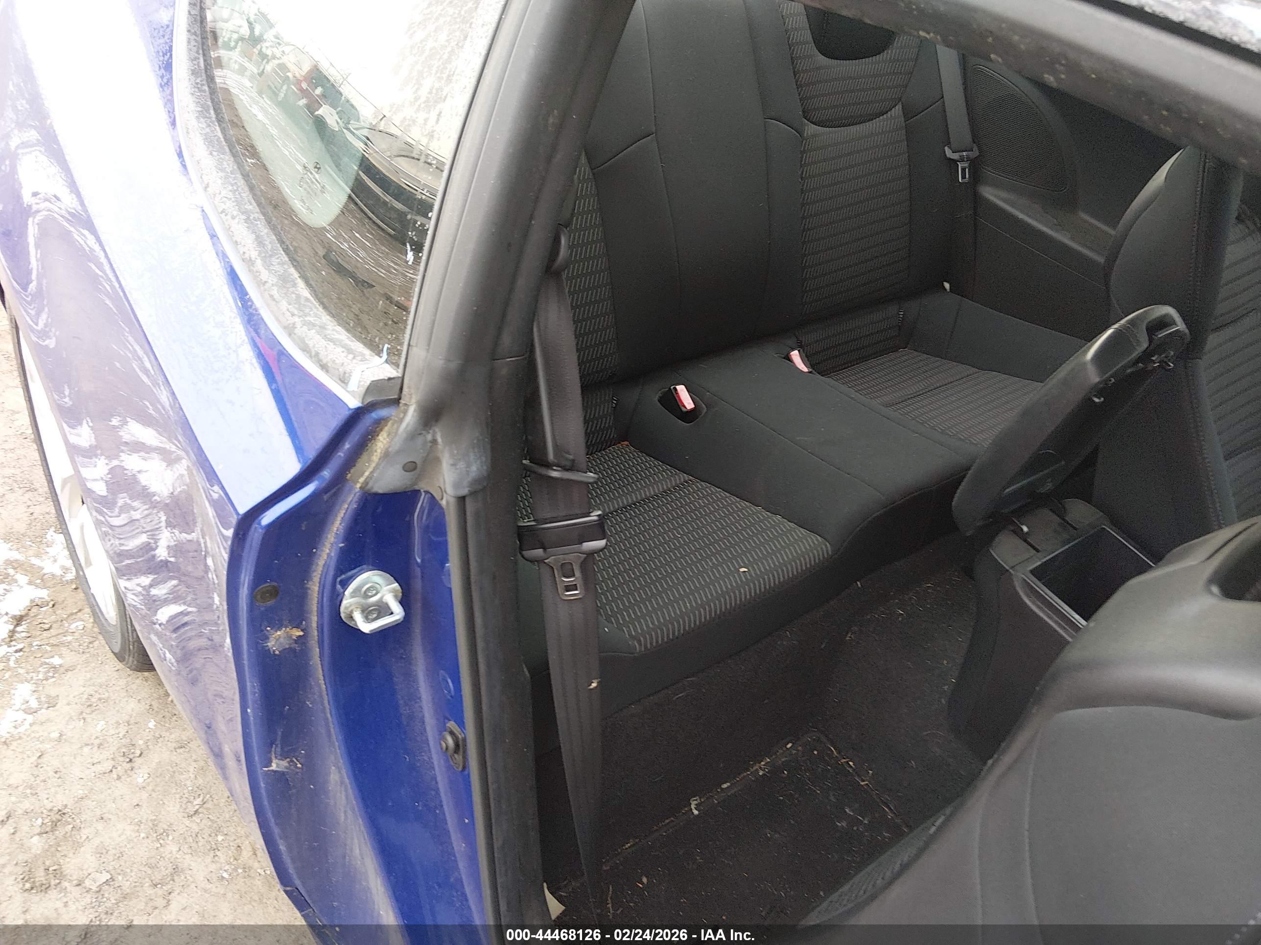 HYUNDAI GENESIS image 8