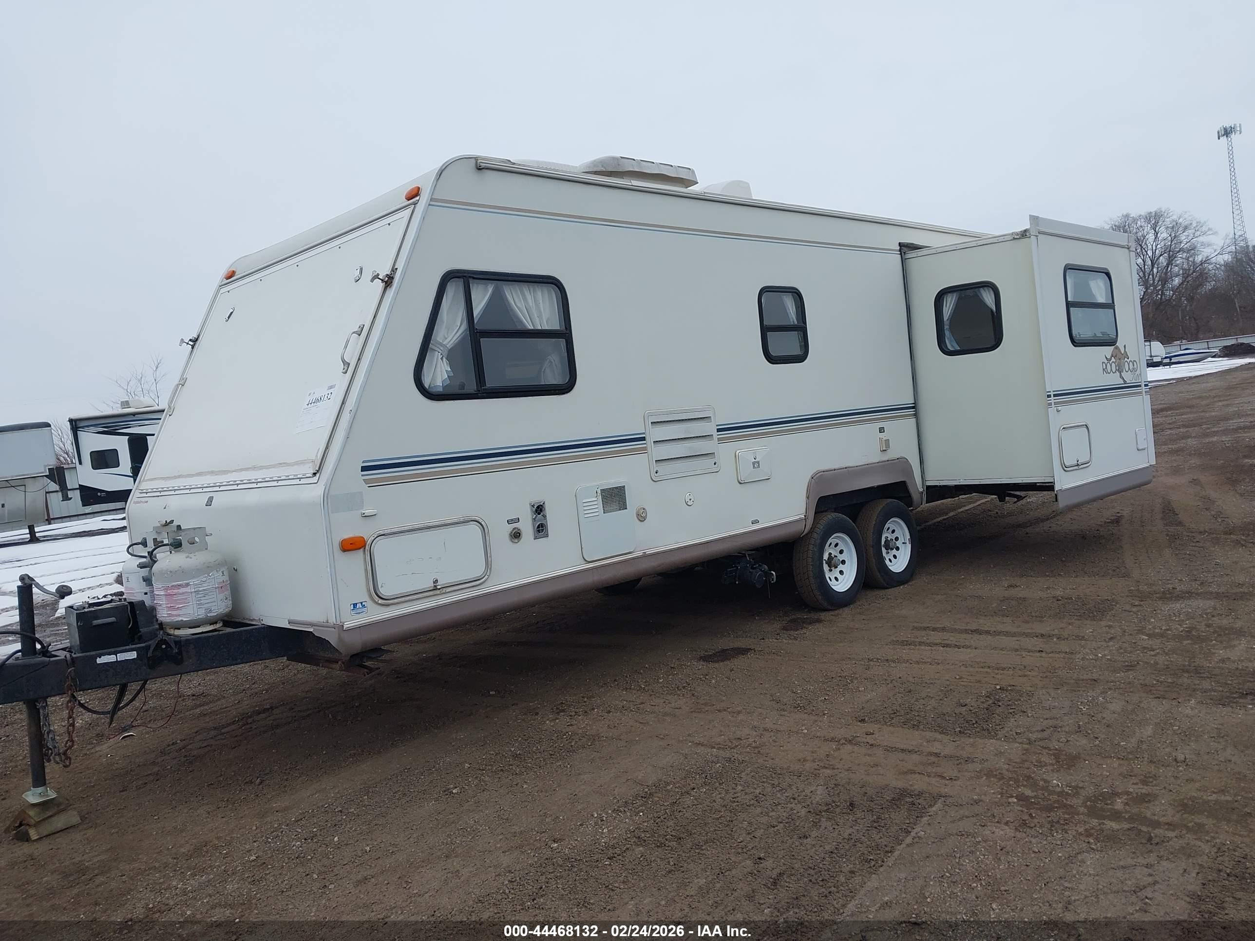 ROCKWOOD TRAILER image 2