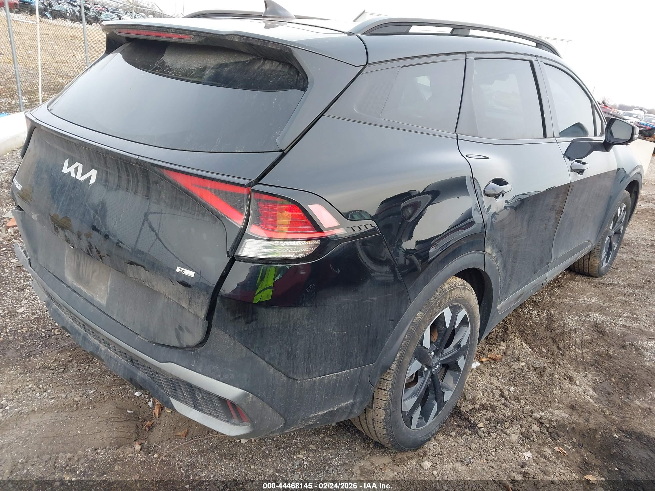 KIA SPORTAGE image 4