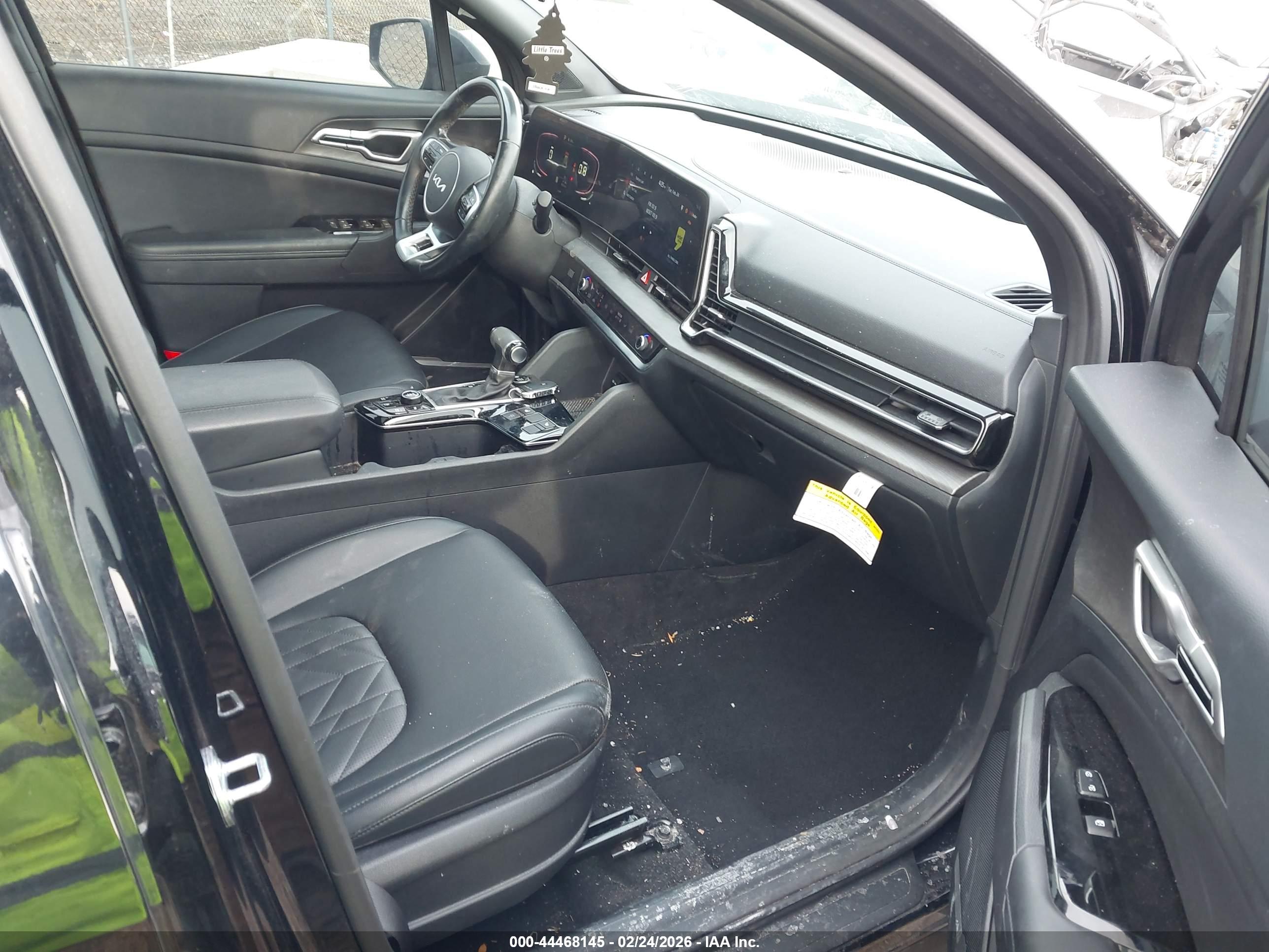 KIA SPORTAGE image 5