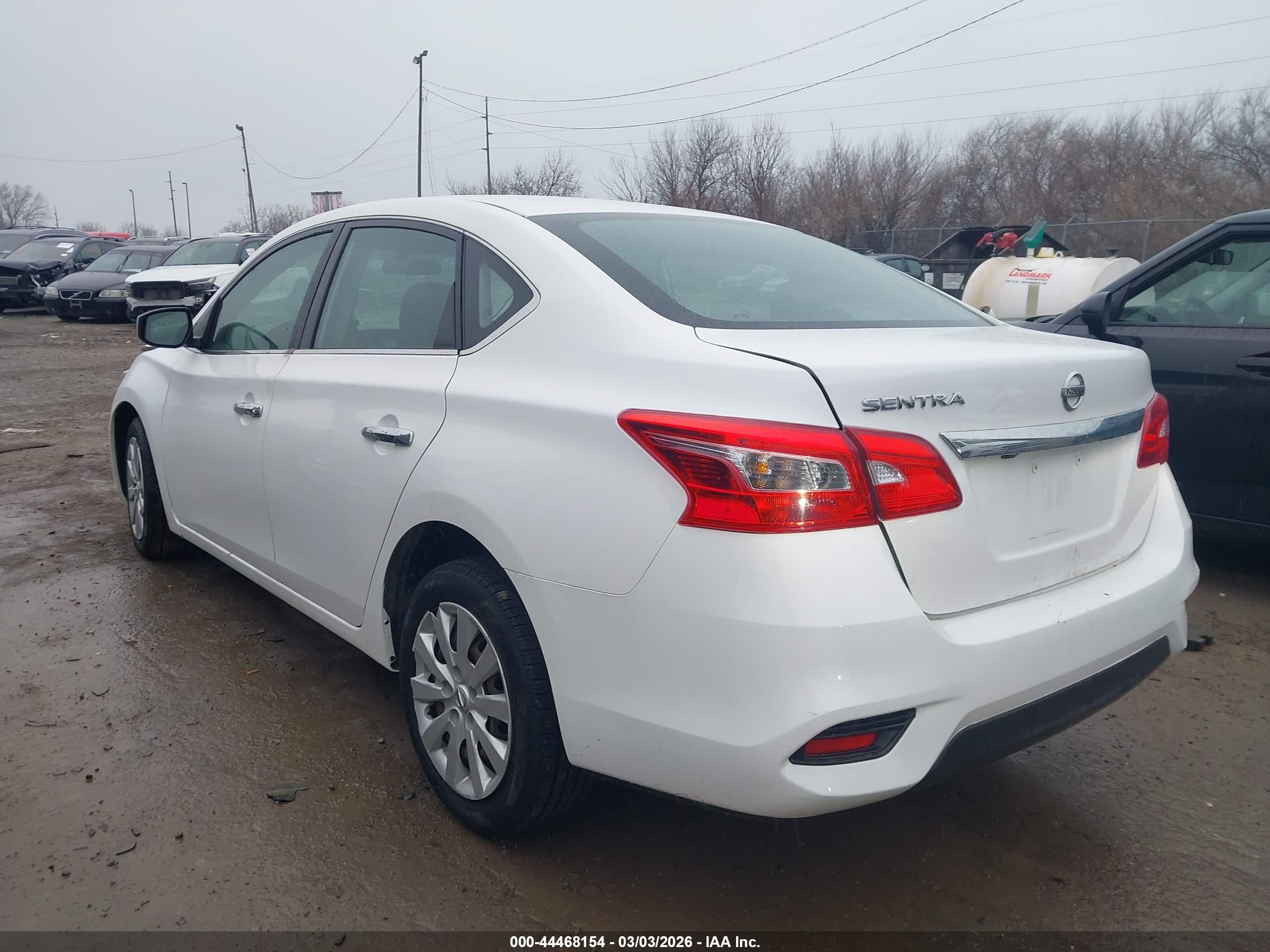 NISSAN SENTRA image 3
